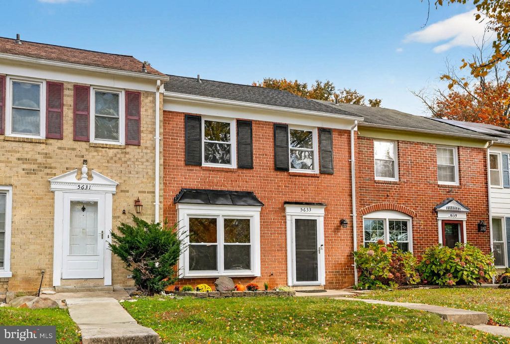 Photo of 5633 Gulfstream Row, COLUMBIA, MD 21044 (MLS # MDHW2061060)