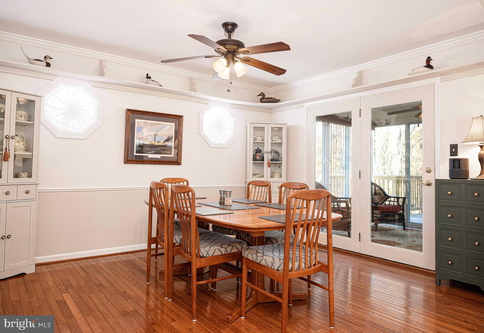 FOREST LAKES - Residential