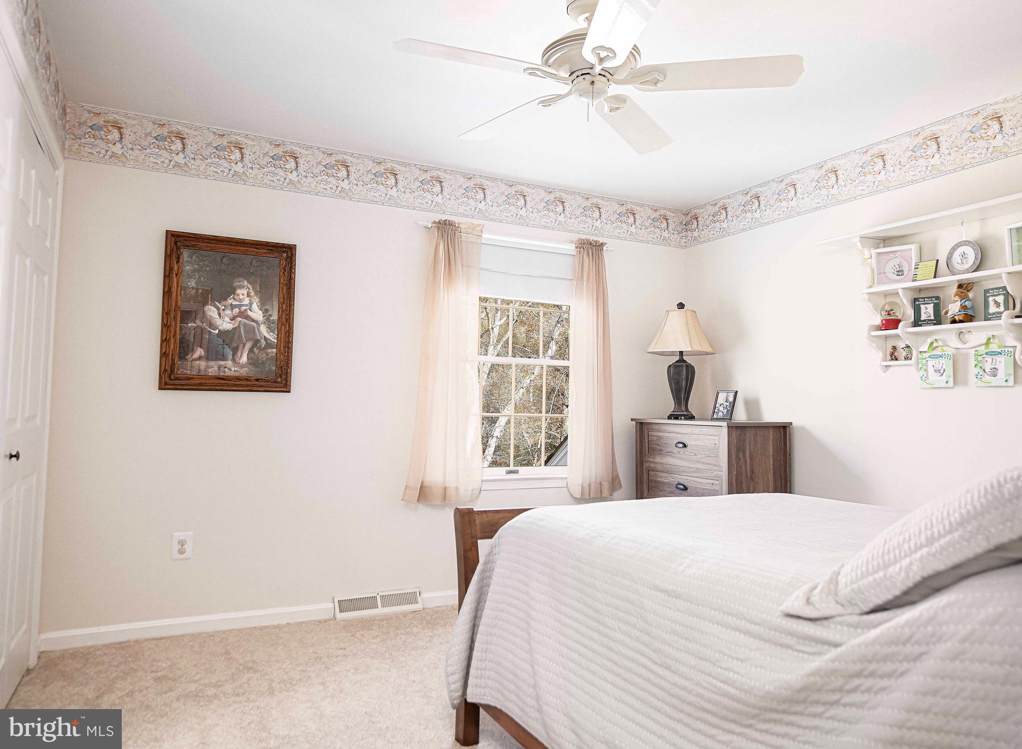 FOREST LAKES - Residential