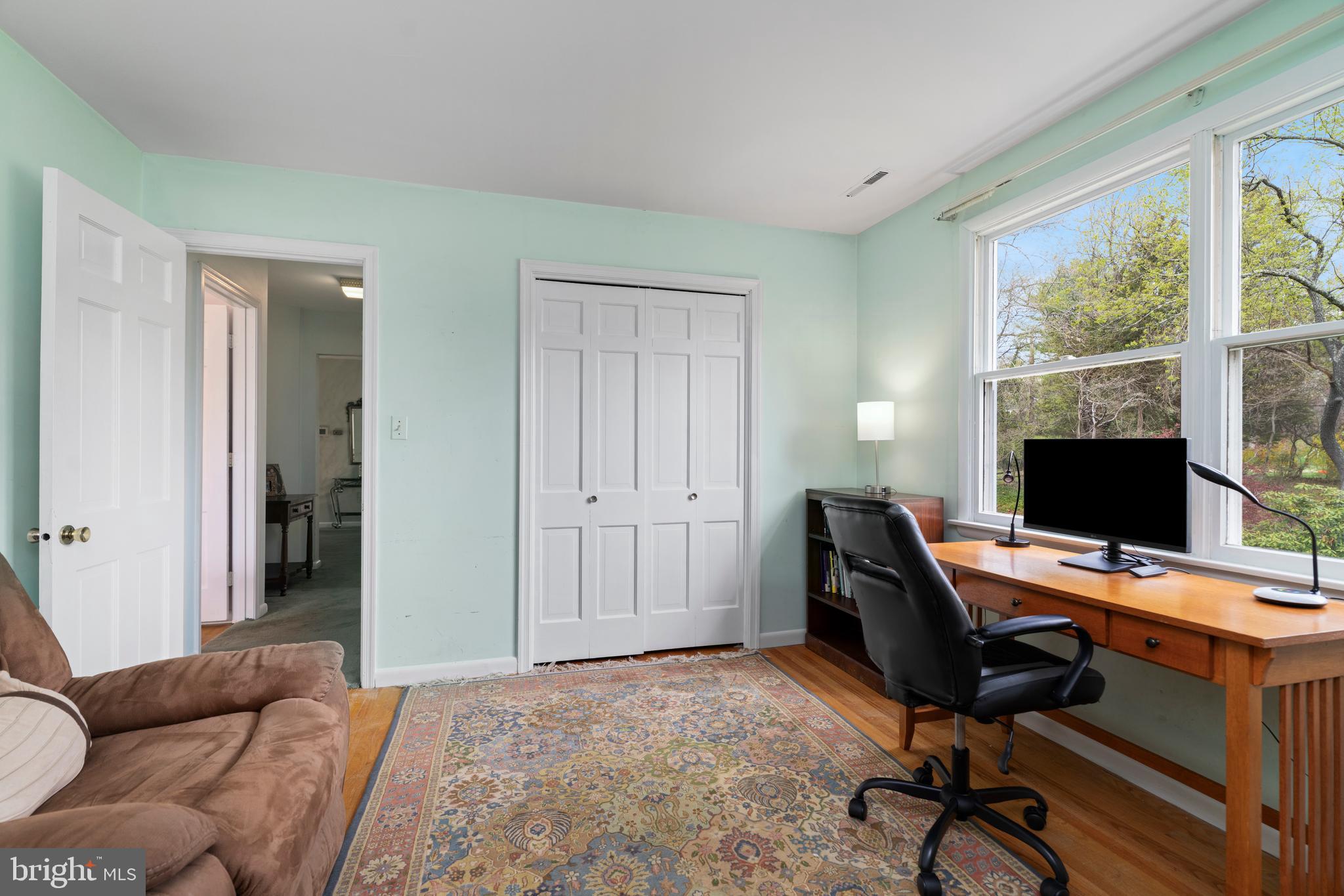 VALLEY GARTH - Residential