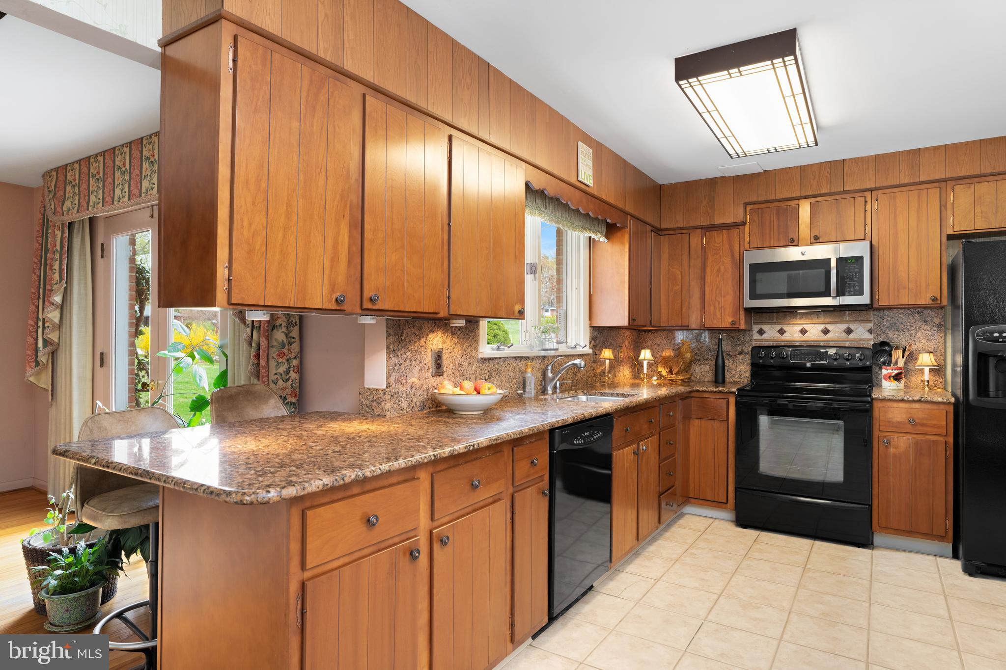 VALLEY GARTH - Residential