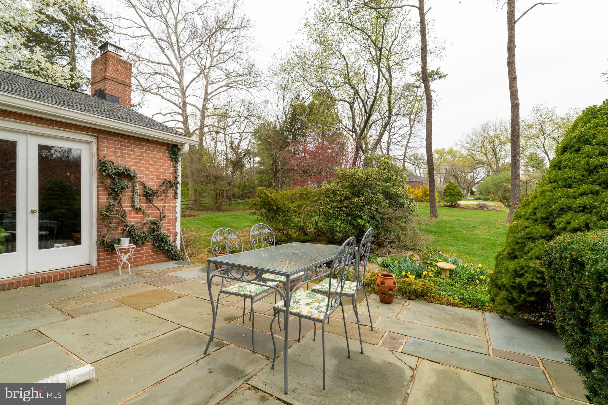 VALLEY GARTH - Residential