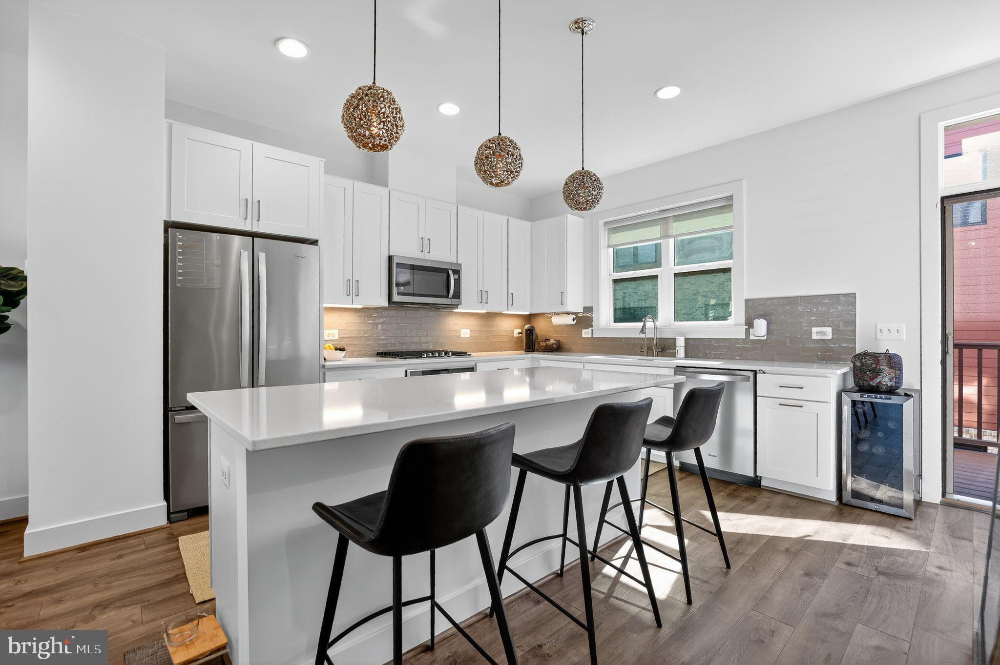 TOWER OAKS - Residential