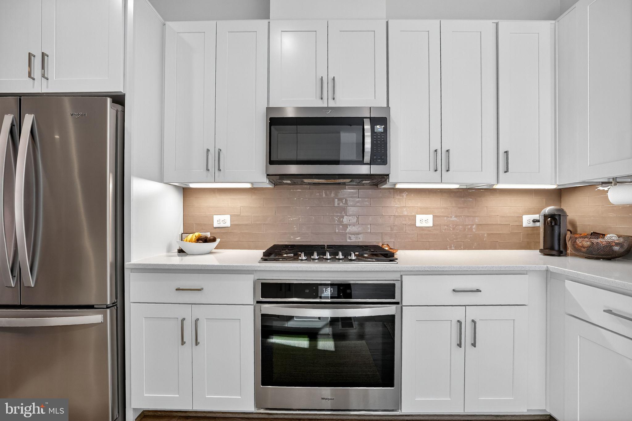 TOWER OAKS - Residential