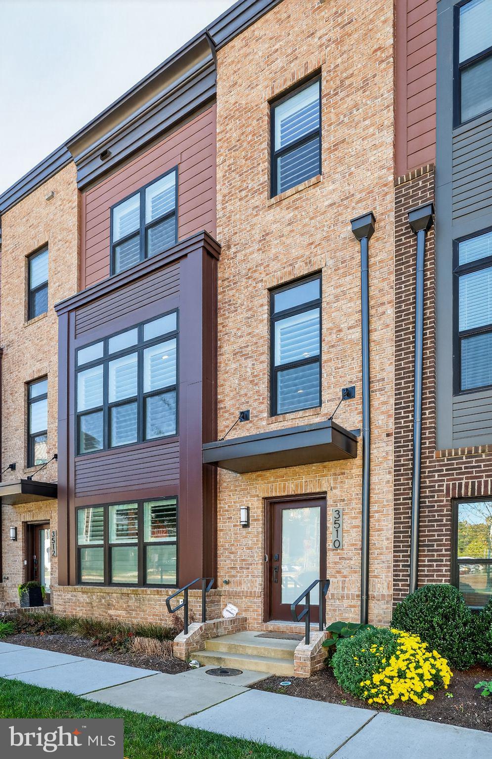 TOWER OAKS - Residential