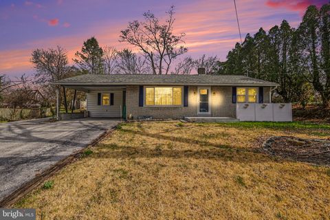 3111 SPRING ROAD CARLISLE PA 17013