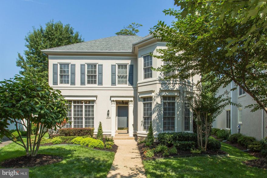Open House 12-20 (1:00-4) Walk to Center of Fairfax City, Restaurants, Shops, Schools, Near Metro, GMU. Classic Craftsmanship: 3,240SQFT Above Grade & 1,559SQFT Basement. Elegant, Bright 2-Story Foyer & Fam RM.  Gourmet Kitchen w/Breakfast Area, Granite, LRG Island.  2-Floors w/Gleaming Hardwoods: Formal Liv/Din RMs; Main Floor Library, Built-Ins; Gas FP; LRG MBD w/Sitting Area. Patio-Fenced Yard