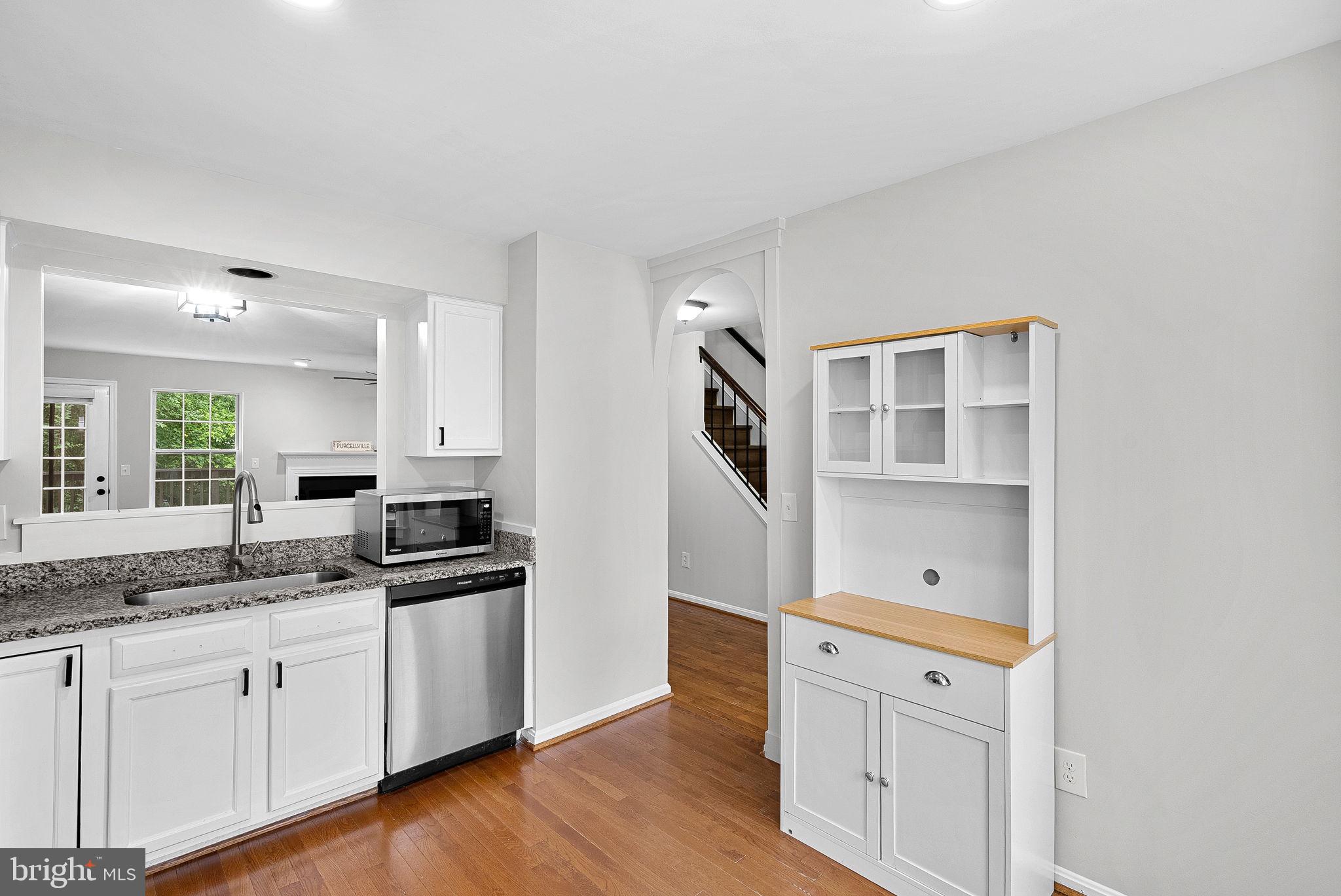 MAIN ST VILLAGE - Residential