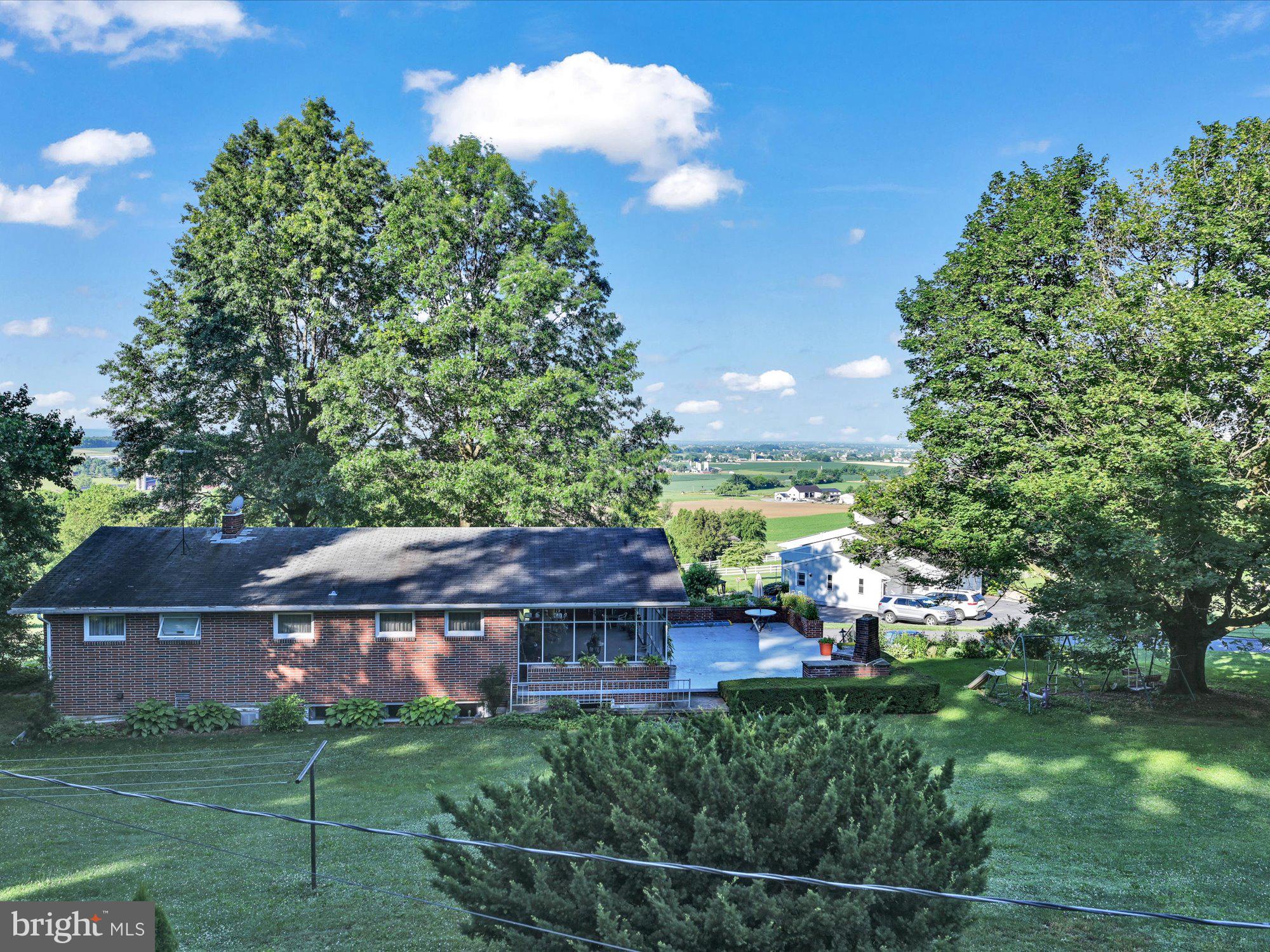 HIMES HILL - Residential