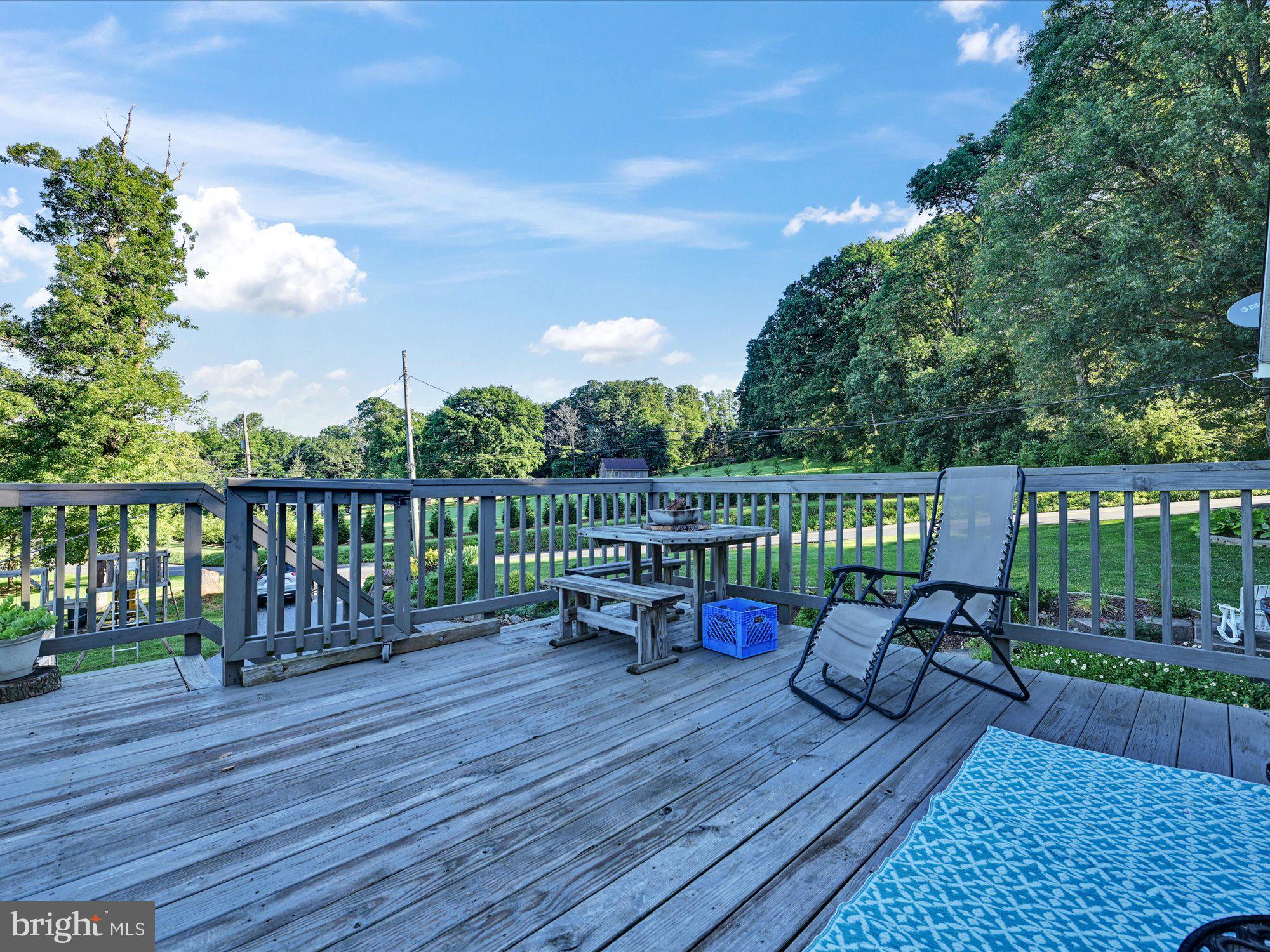 HIMES HILL - Residential