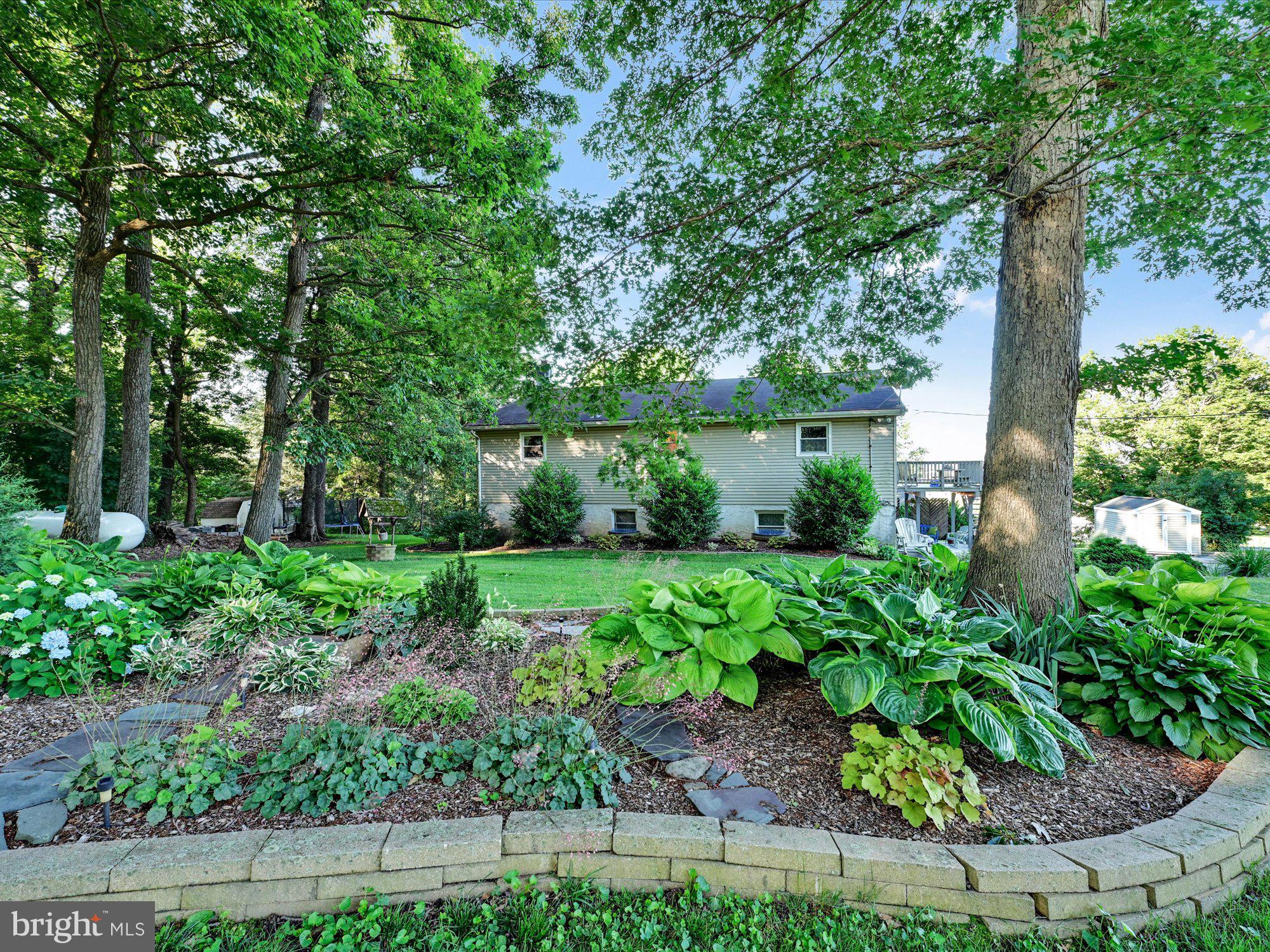 HIMES HILL - Residential