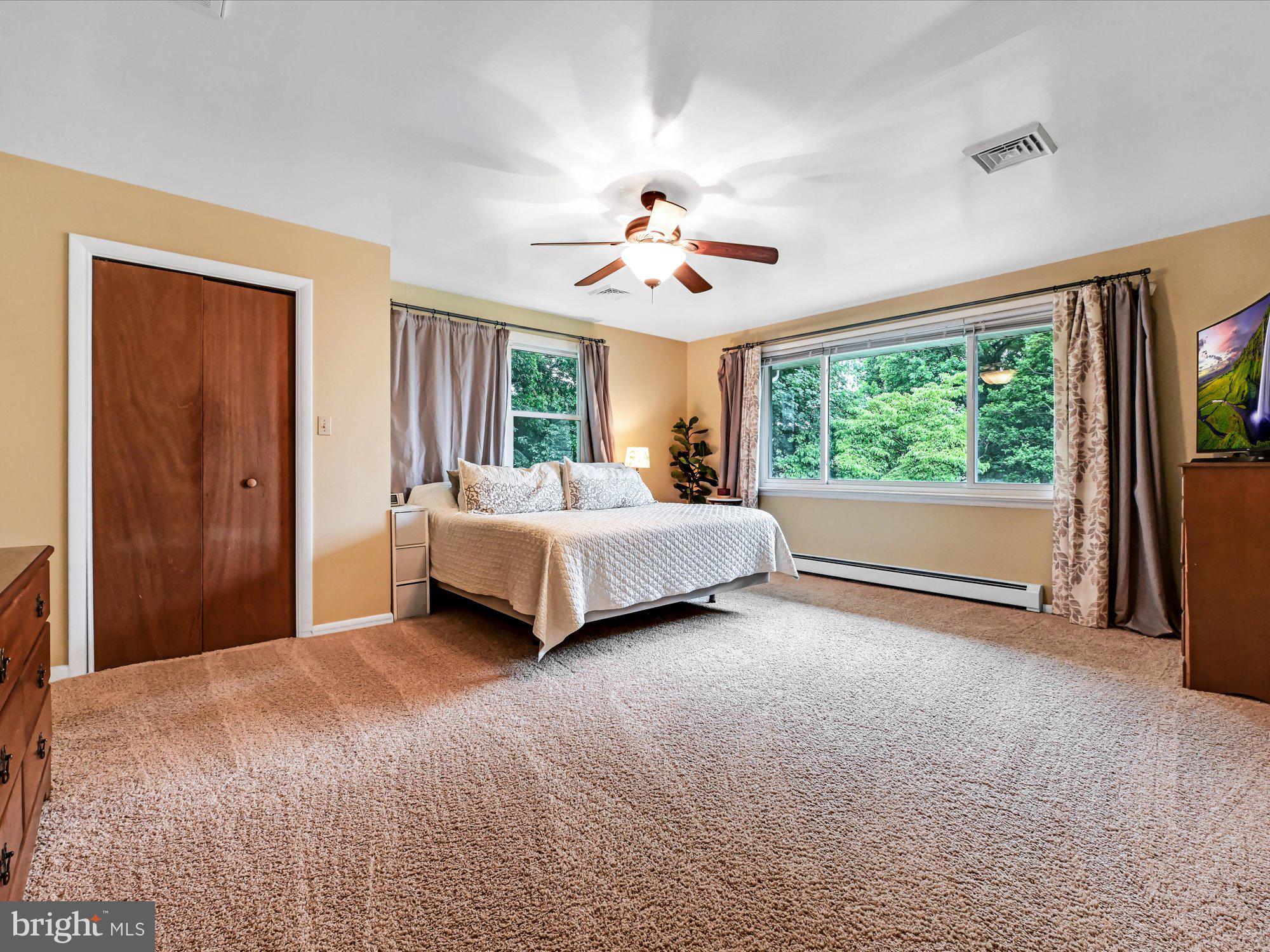 HIMES HILL - Residential