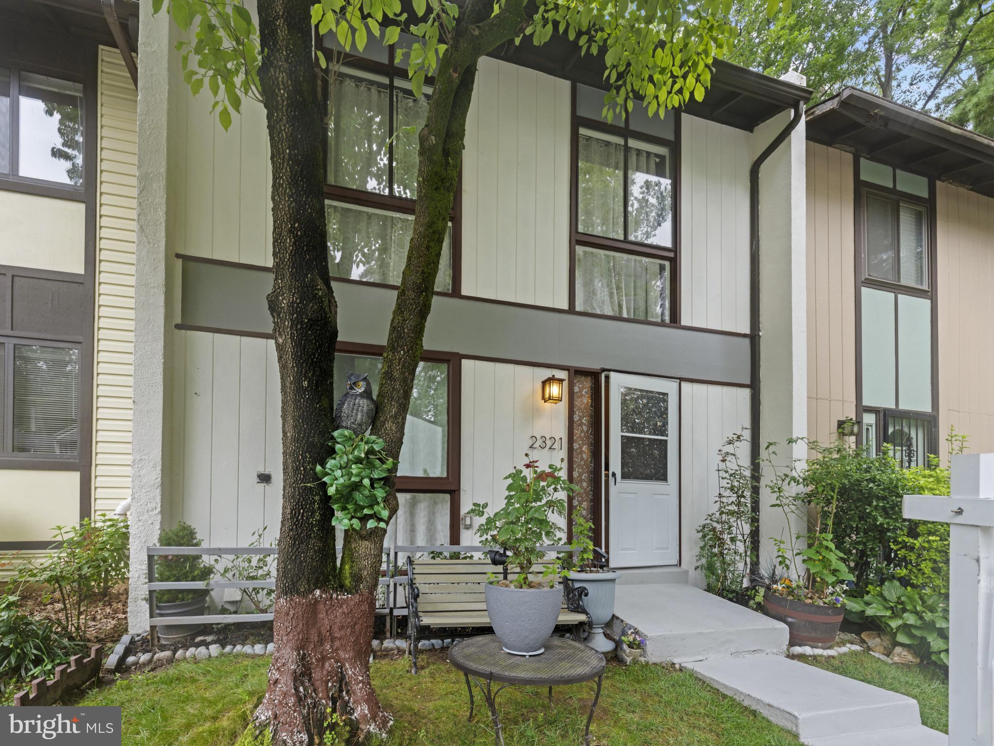 2321 EMERALD HEIGHTS COURT