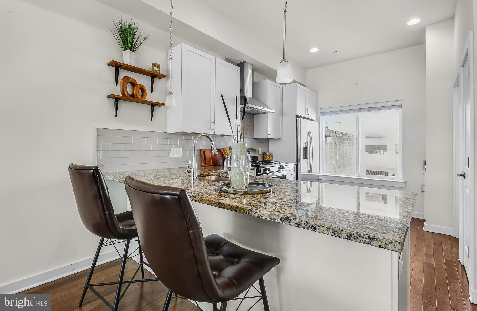 OLDE KENSINGTON - Residential