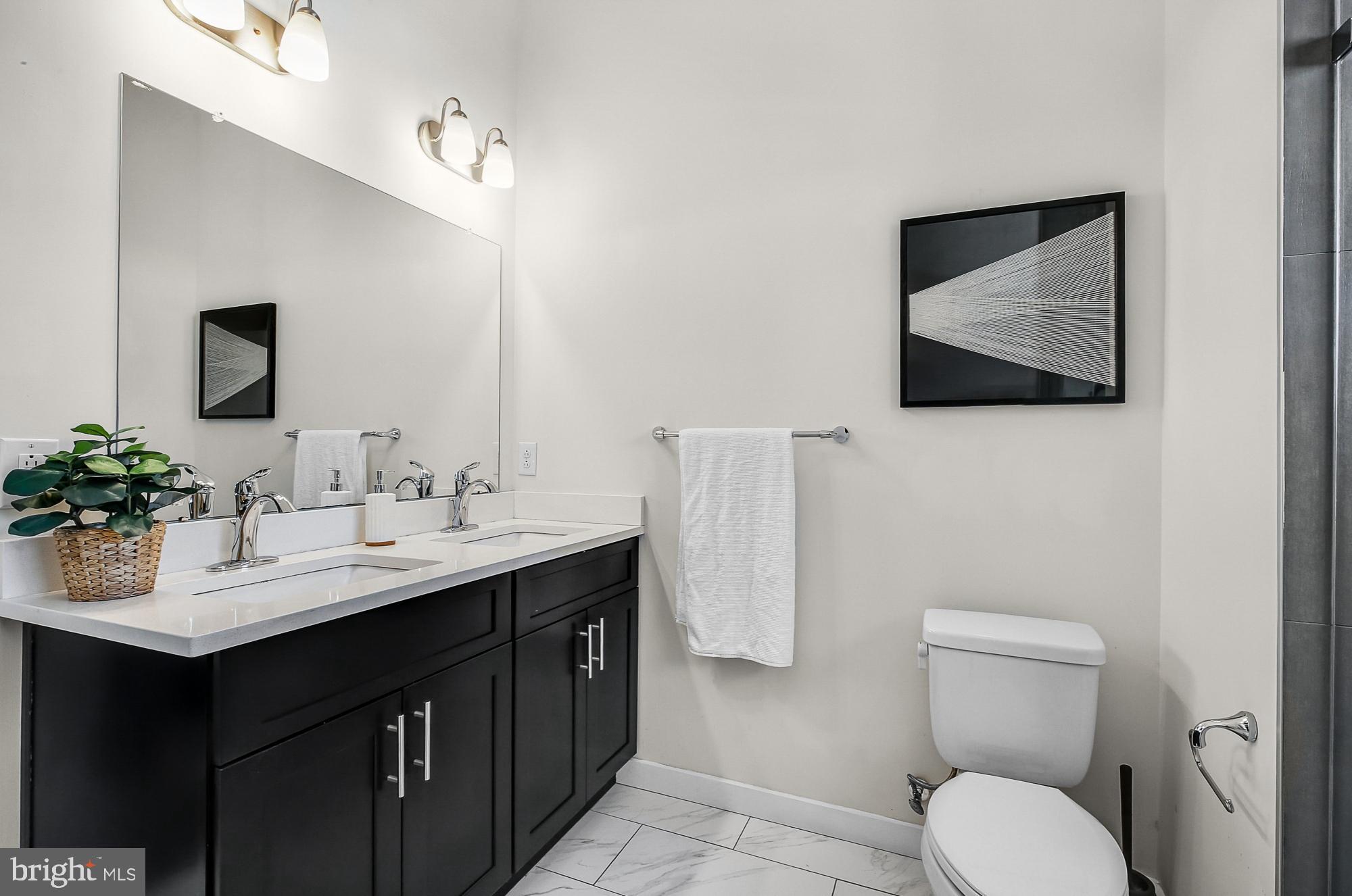 OLDE KENSINGTON - Residential