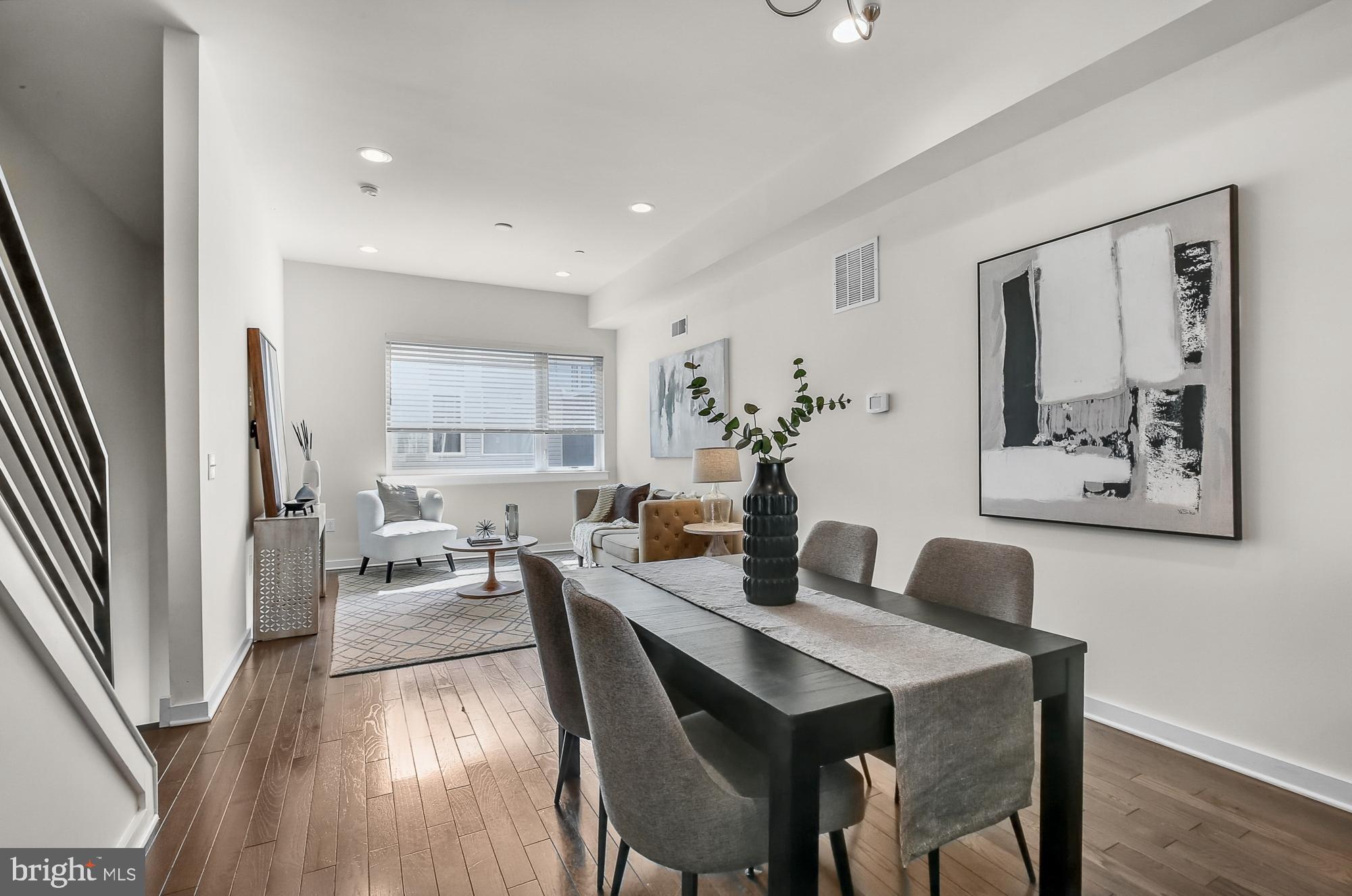OLDE KENSINGTON - Residential
