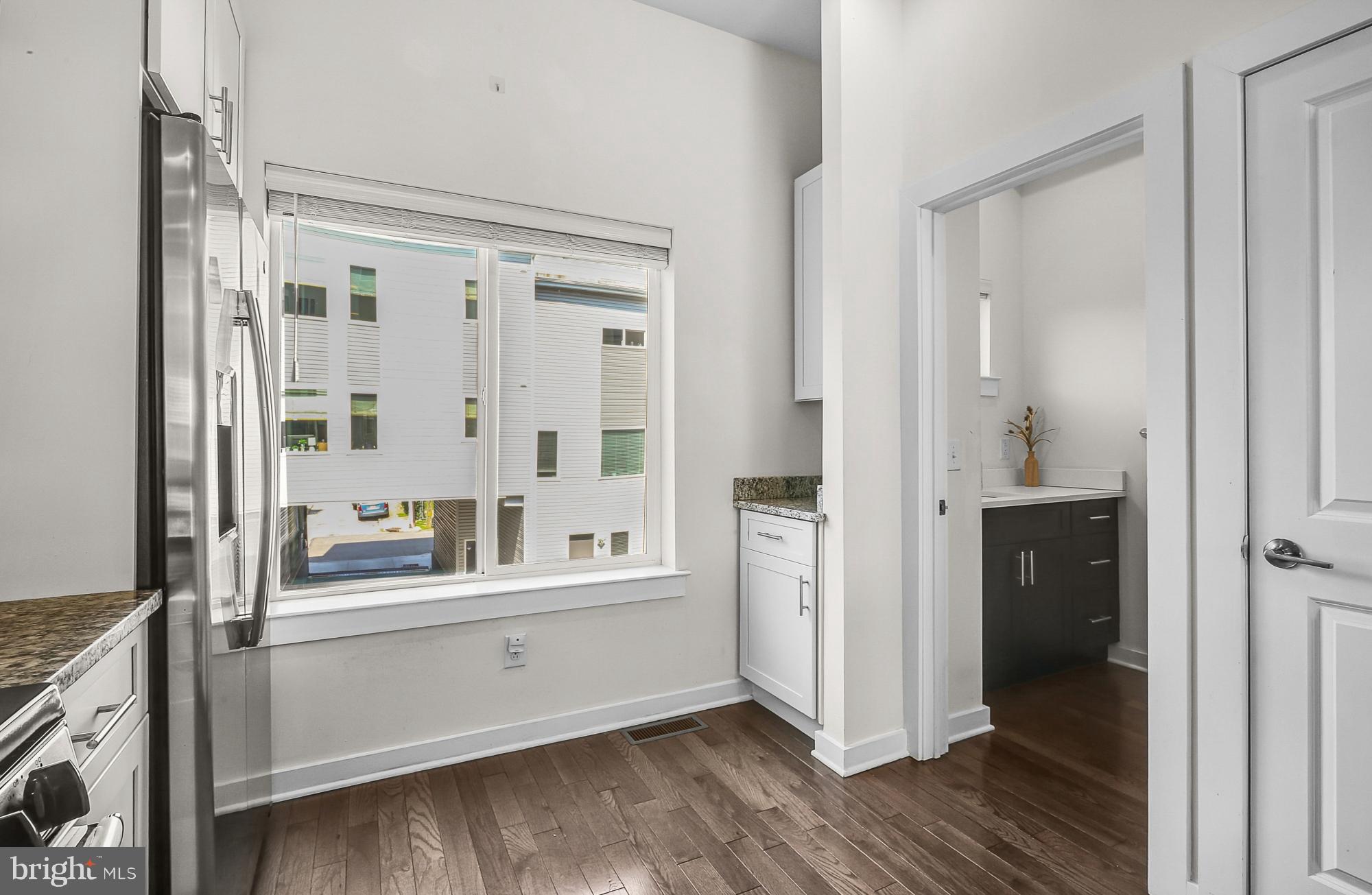 OLDE KENSINGTON - Residential