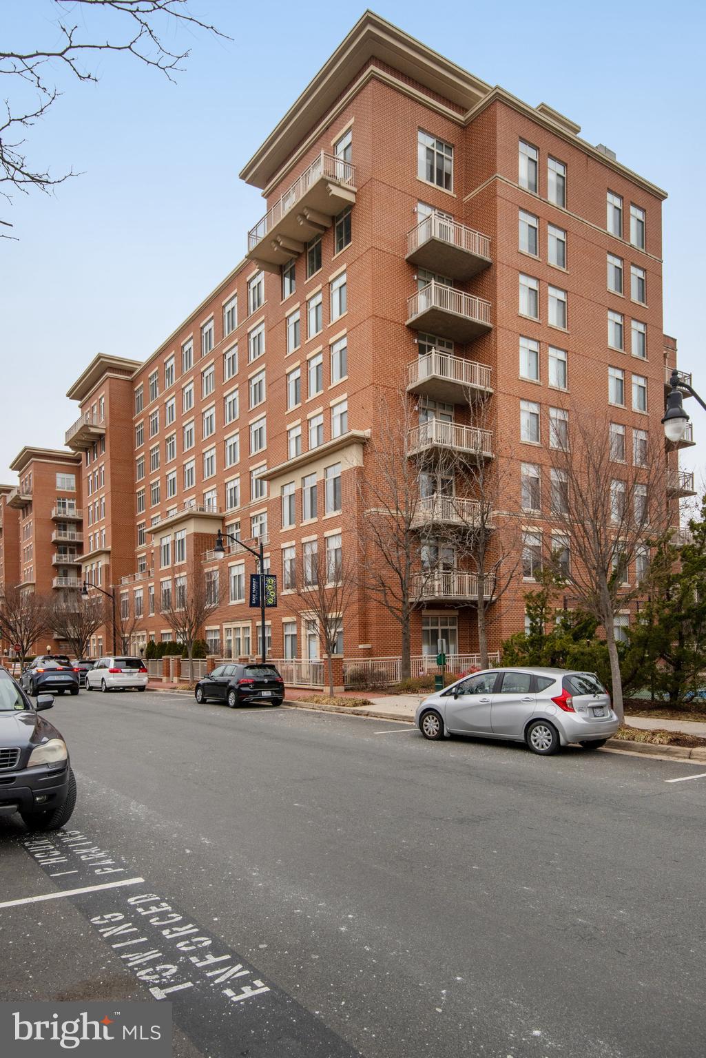 ELAN AT EAST MARKET - Residential