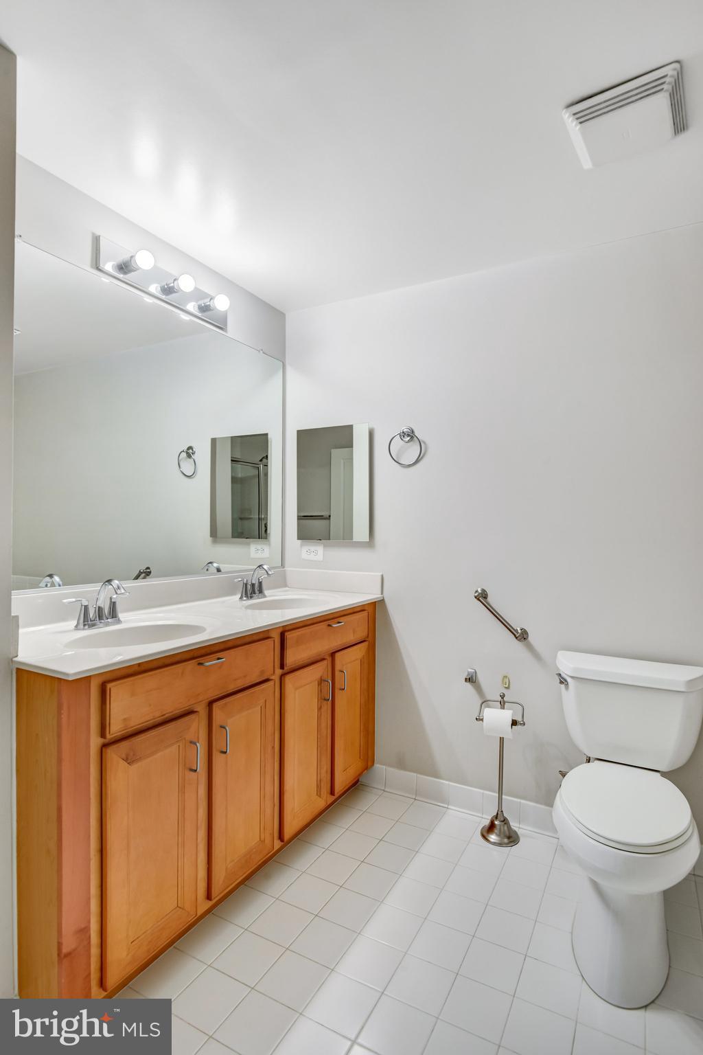 ELAN AT EAST MARKET - Residential