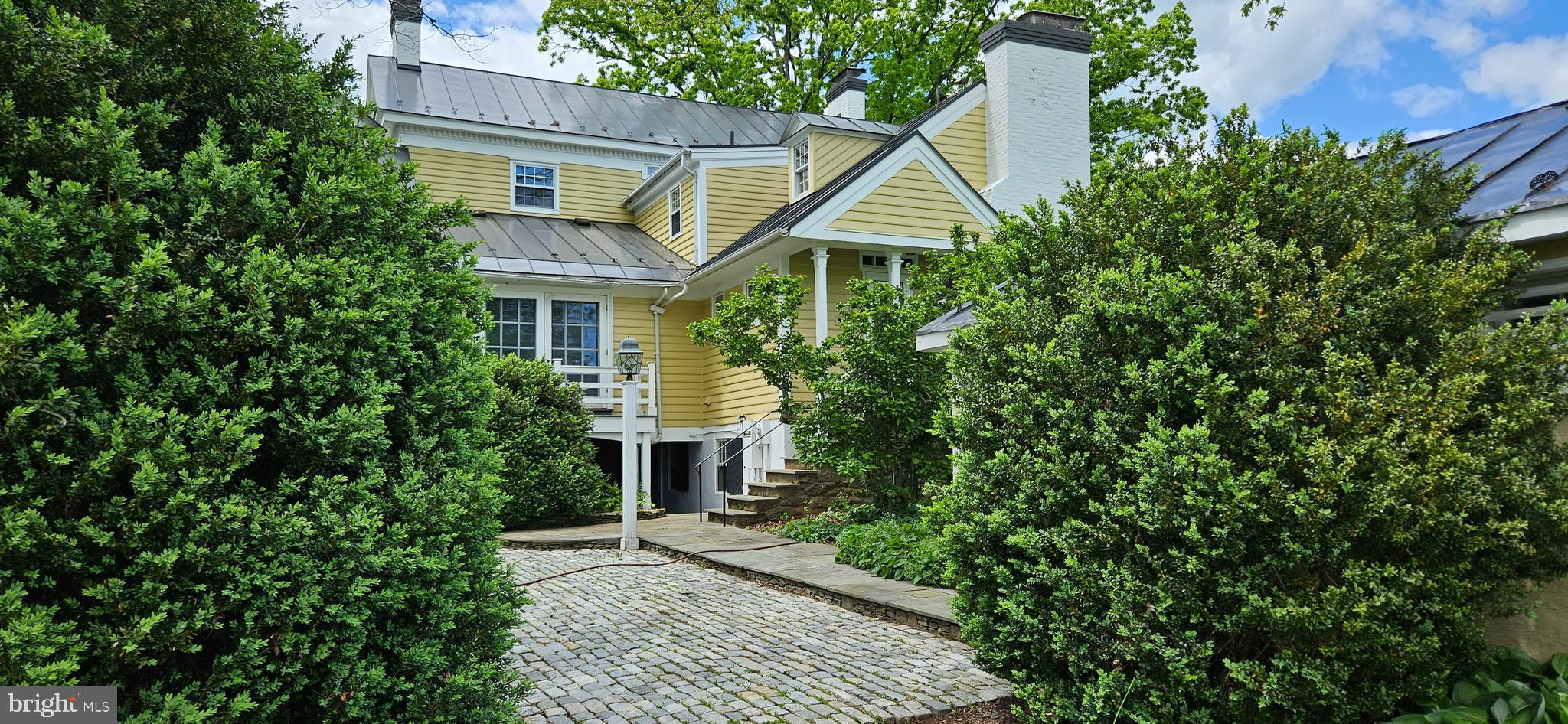 WOODVILLE - Residential