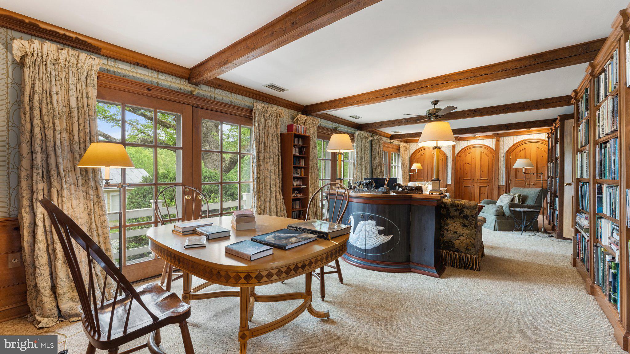 WOODVILLE - Residential