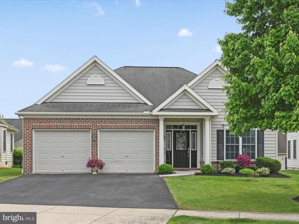 Photo of 4 PLEASANT RD, GORDONVILLE, PA 17529 (MLS # PALA2034480)