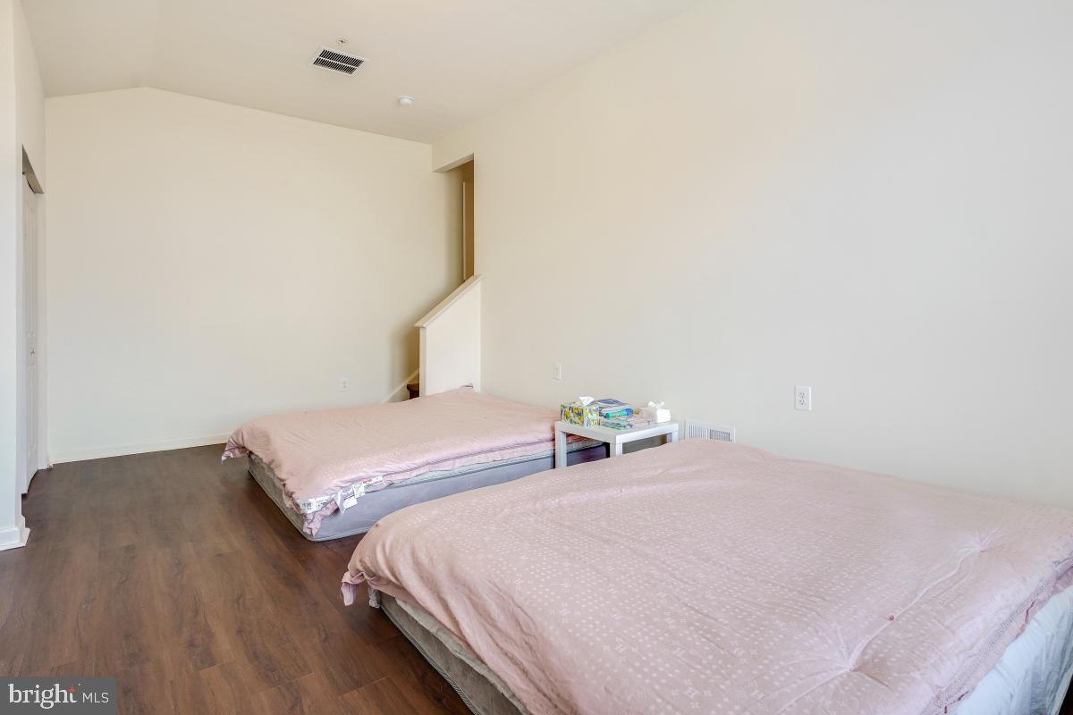 GLADHILL ESTATES - Residential