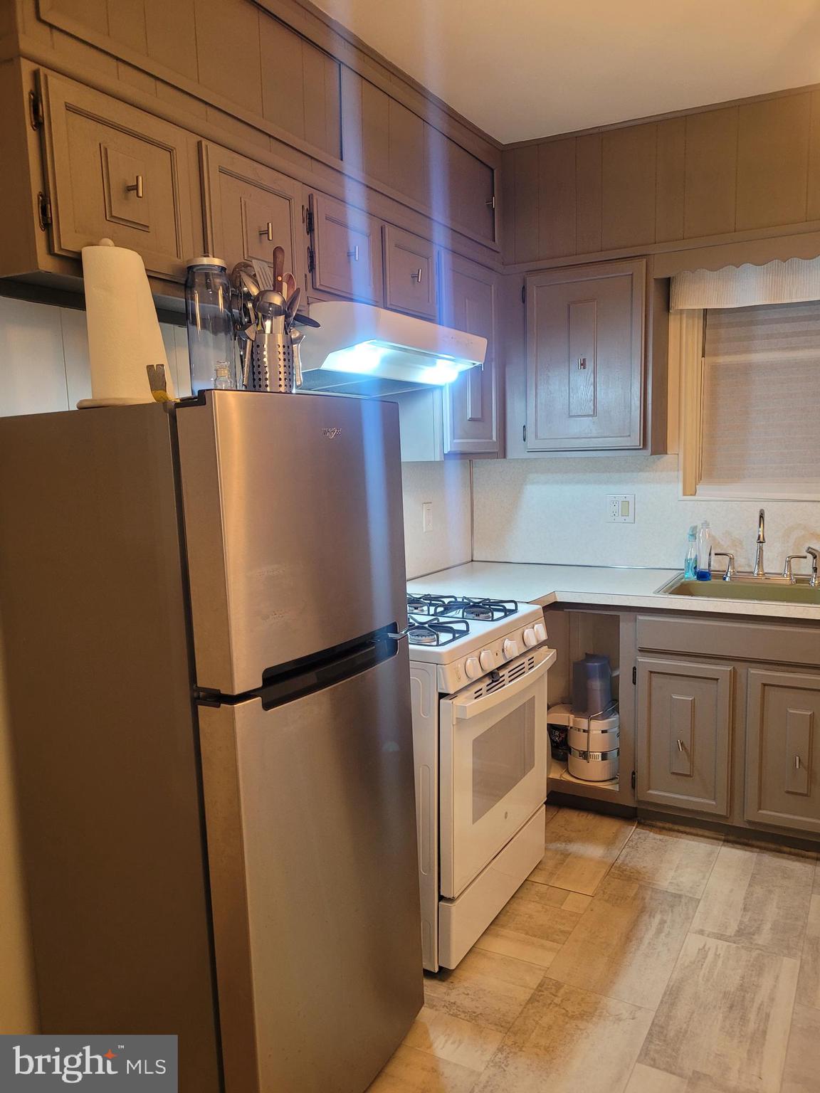 GERMANTOWN (WEST) - Residential