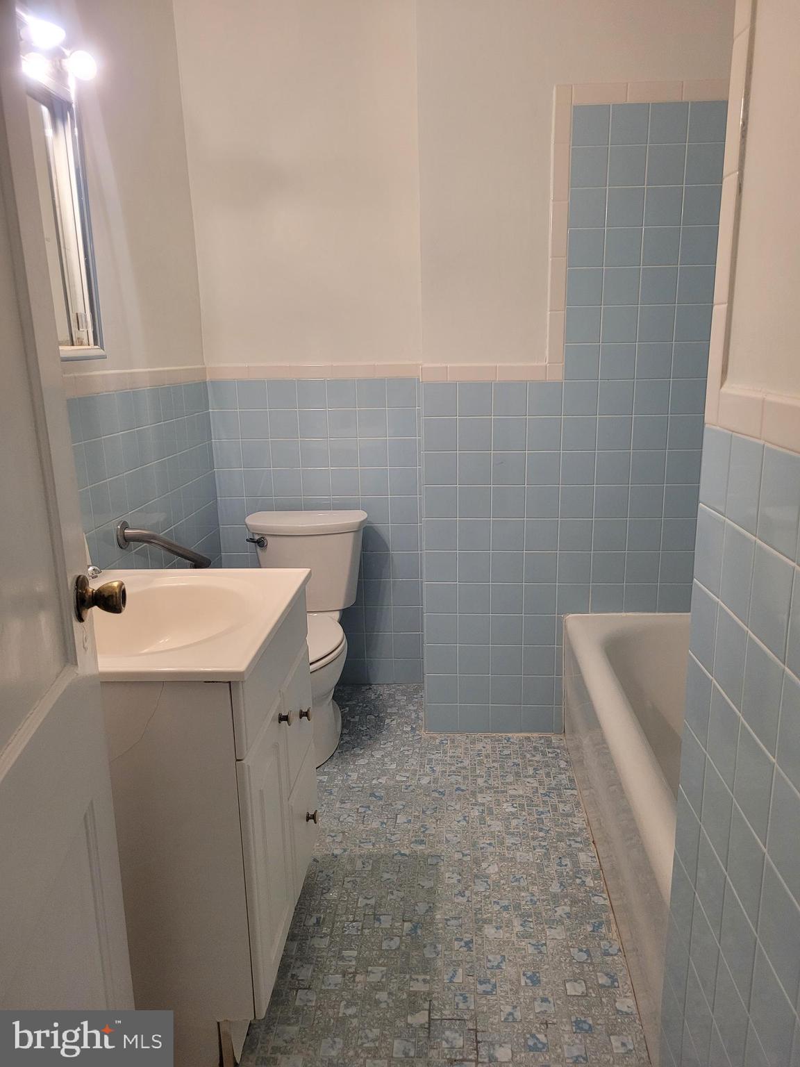 GERMANTOWN (WEST) - Residential