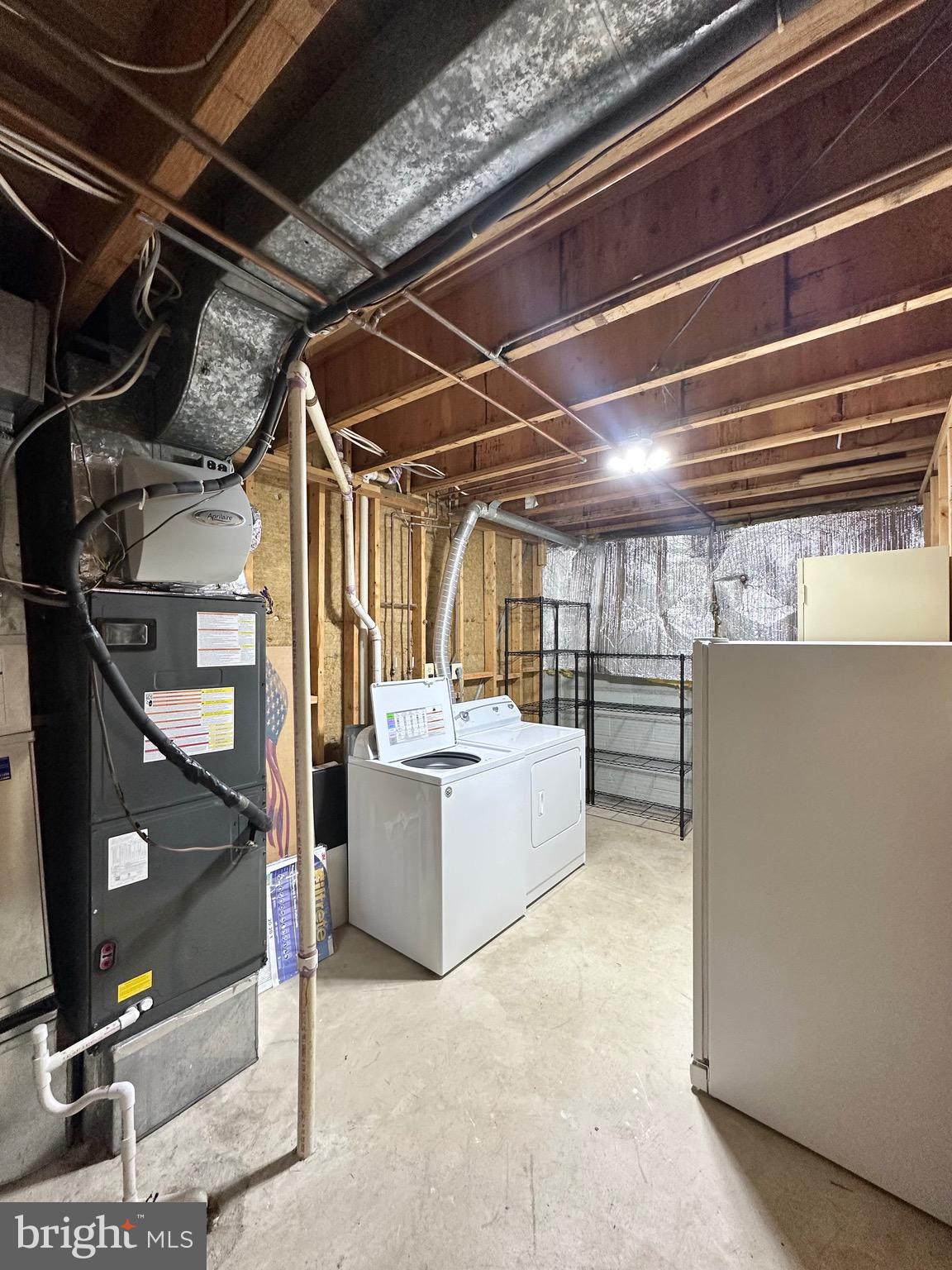 RUNNYMEADE - Residential Lease