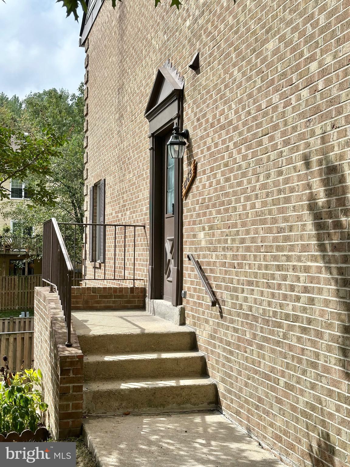 RUNNYMEADE - Residential Lease