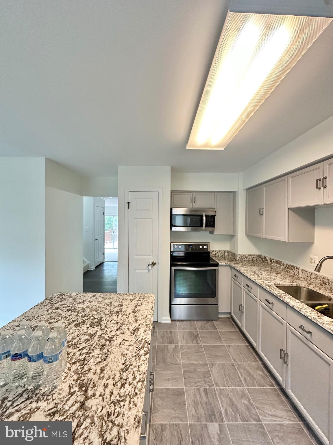 RUNNYMEADE - Residential Lease