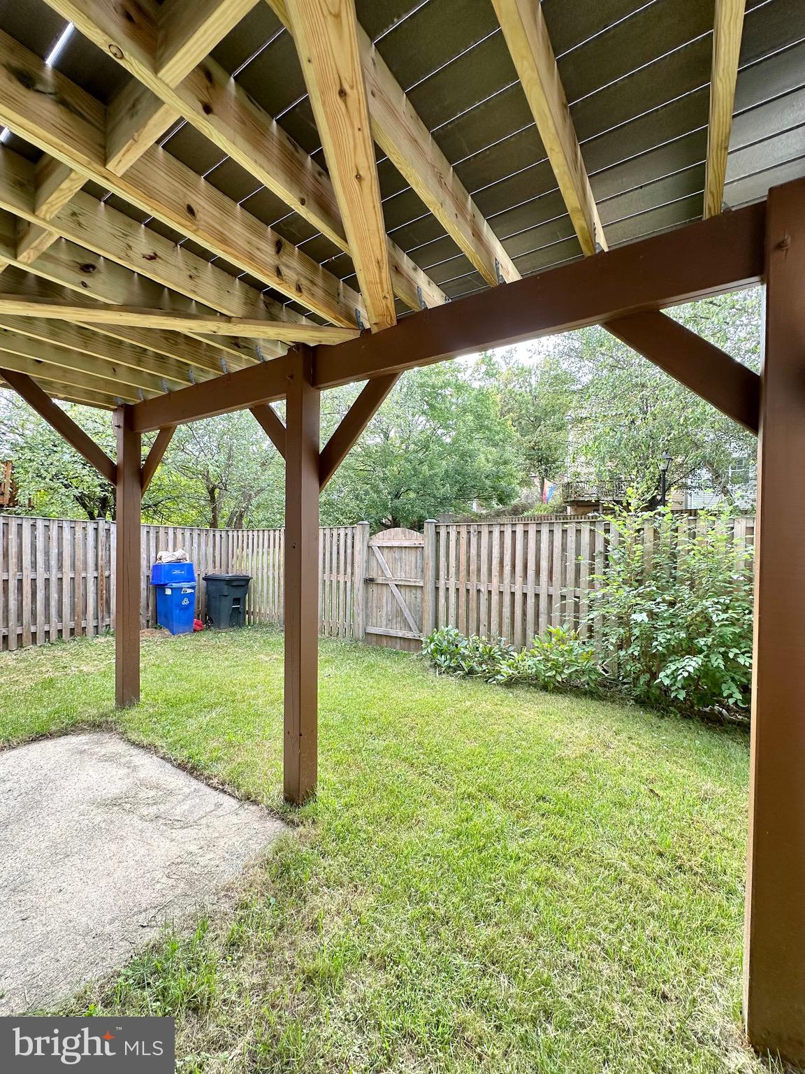 RUNNYMEADE - Residential Lease