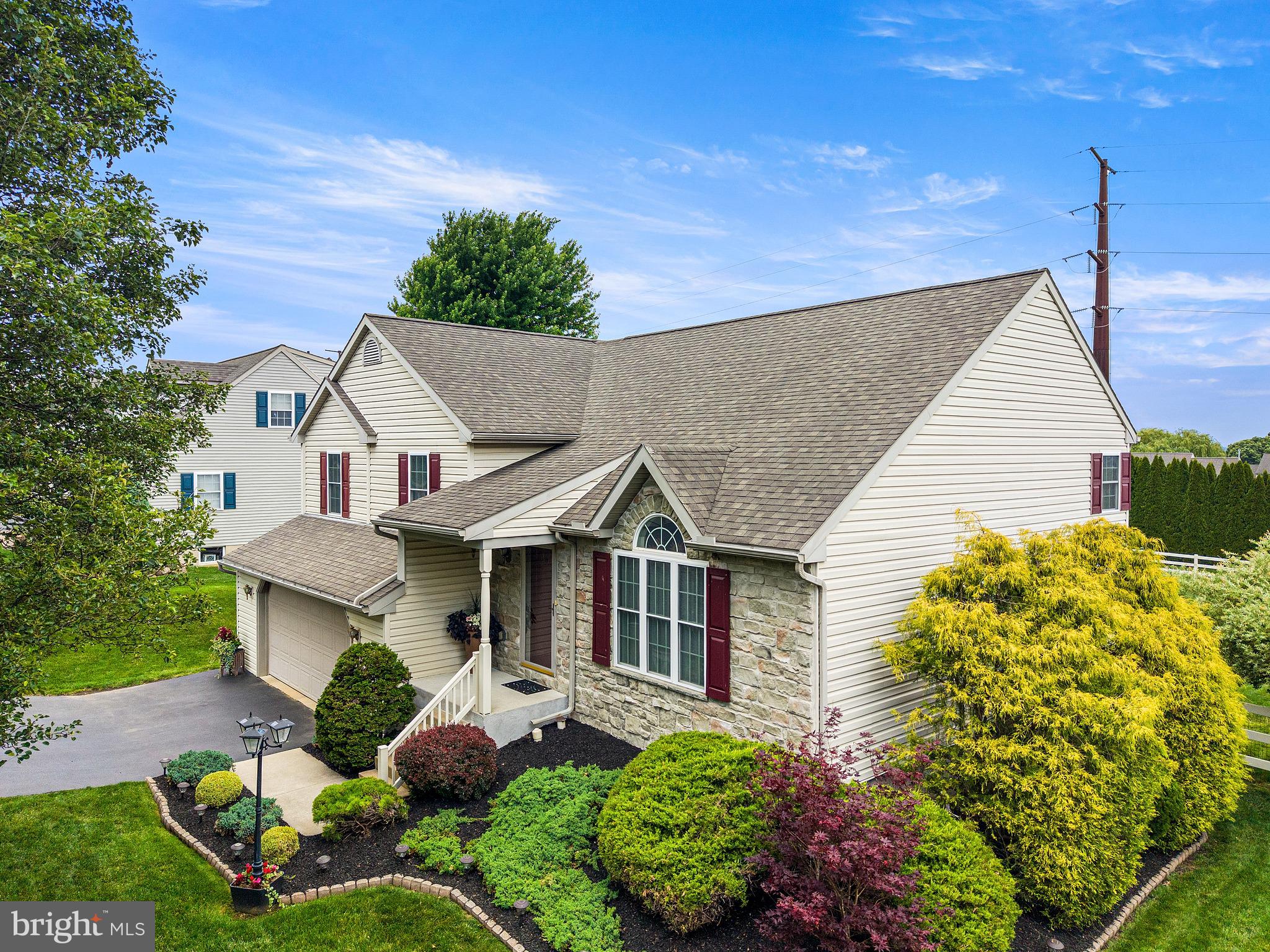 349 FARM VIEW DR.