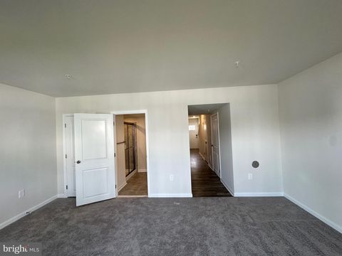 Tiny photo for 10536 Cobbler Place, WHITE PLAINS, MD 20695 (MLS # MDCH2054282)