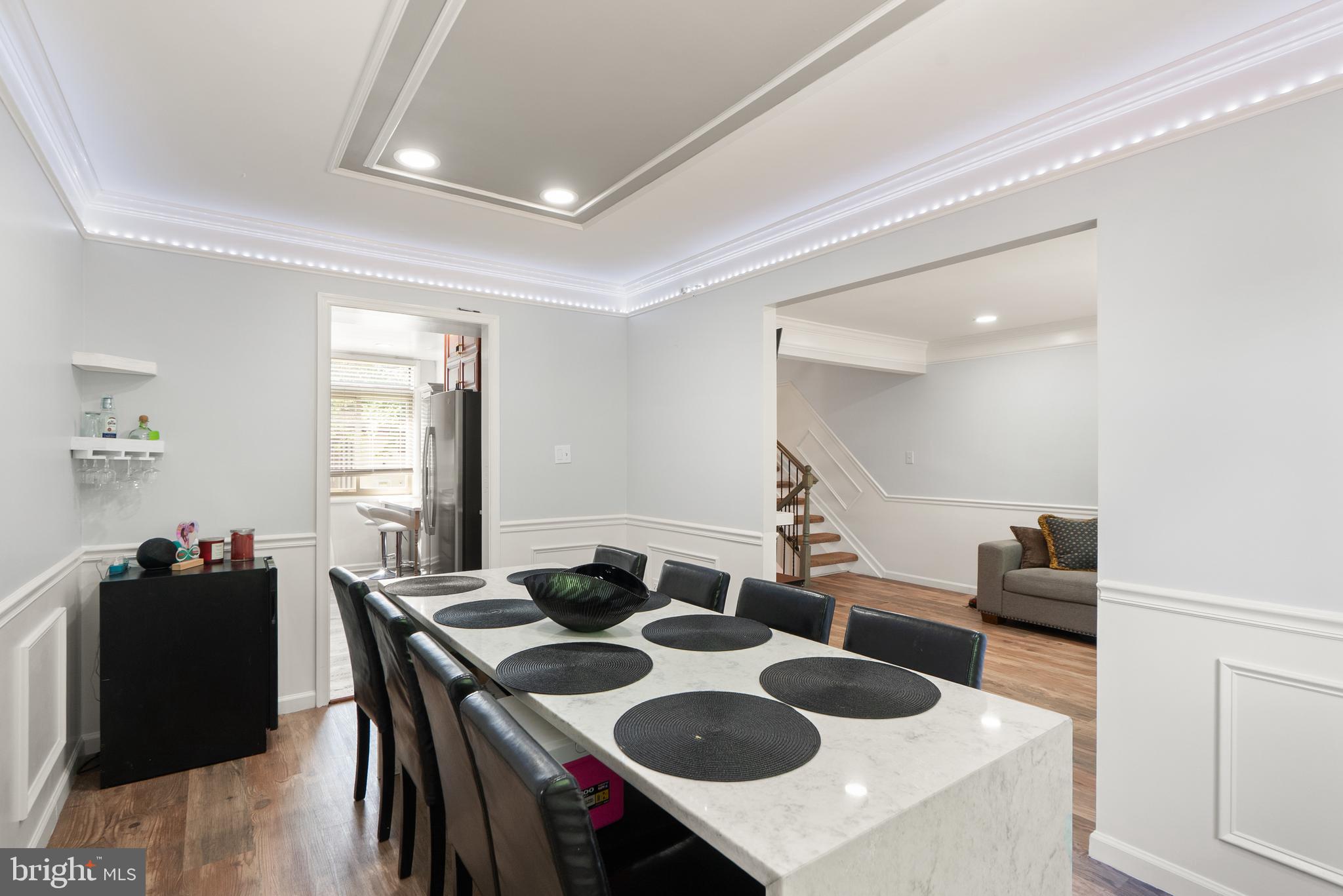 LAKE RIDGE - Residential