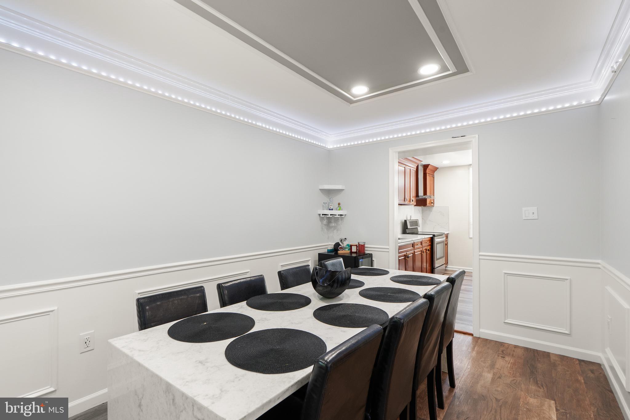 LAKE RIDGE - Residential