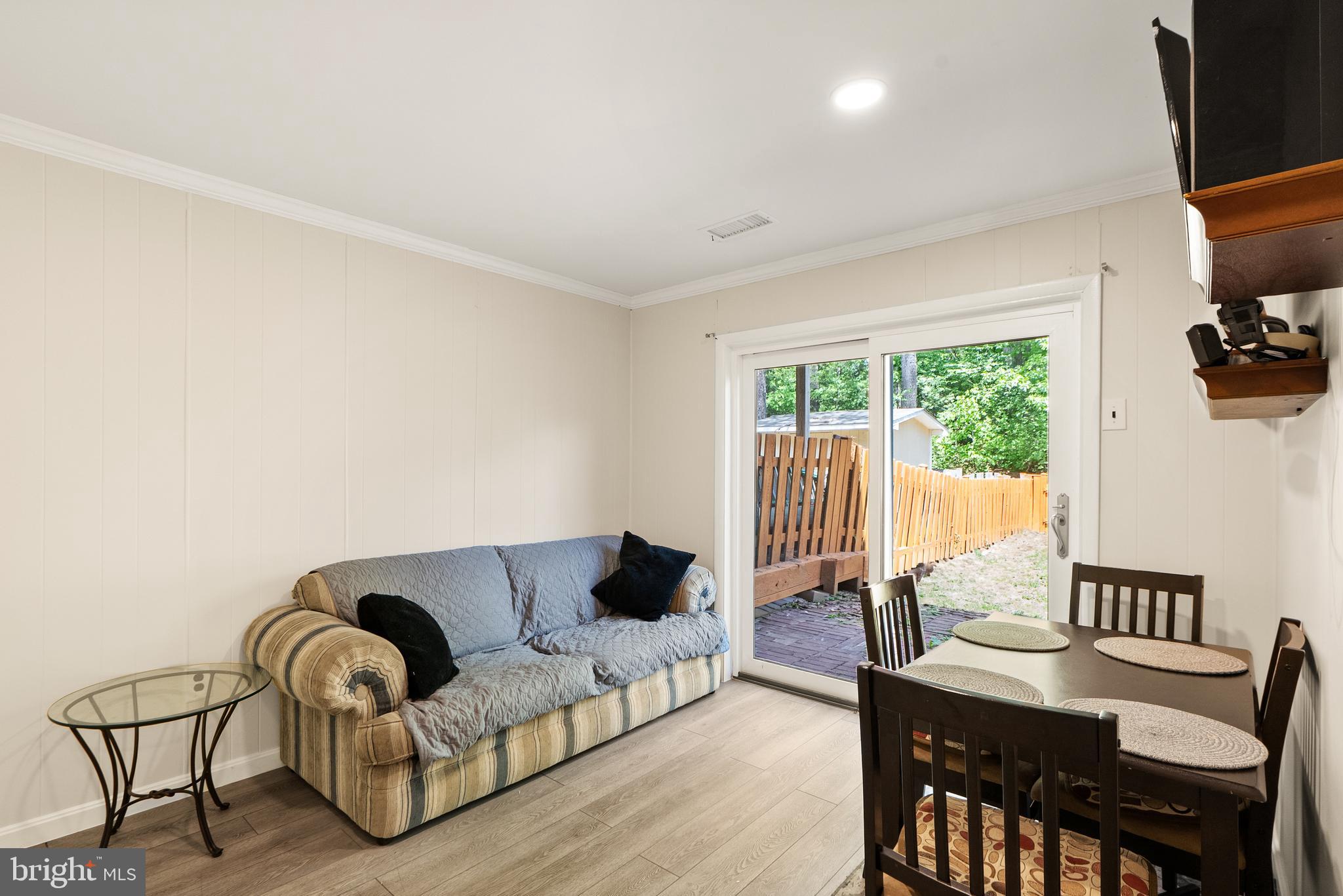 LAKE RIDGE - Residential