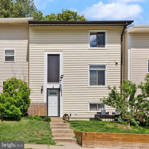 Photo of 12653 Dulcinea Place, WOODBRIDGE, VA 22192 (MLS # VAPW2120034)