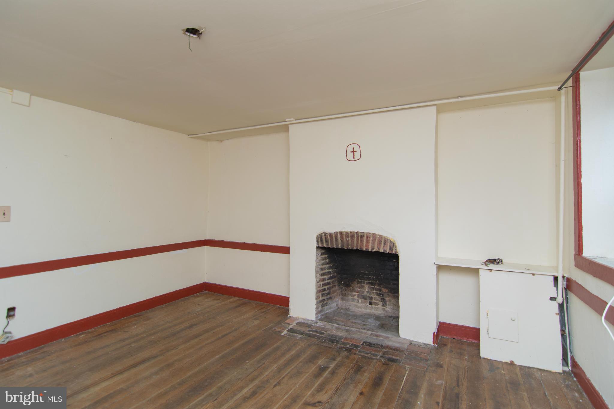 HAMPDEN HISTORIC DISTRICT - Residential