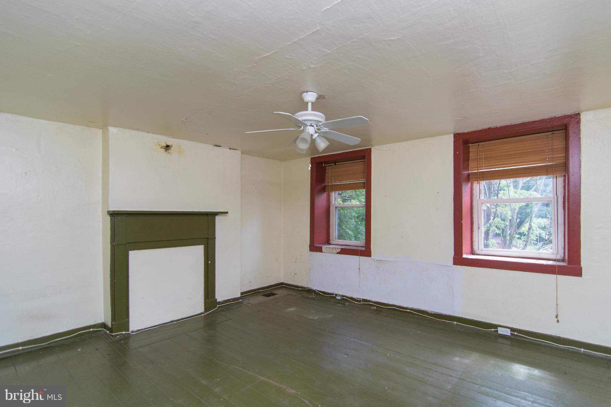 HAMPDEN HISTORIC DISTRICT - Residential