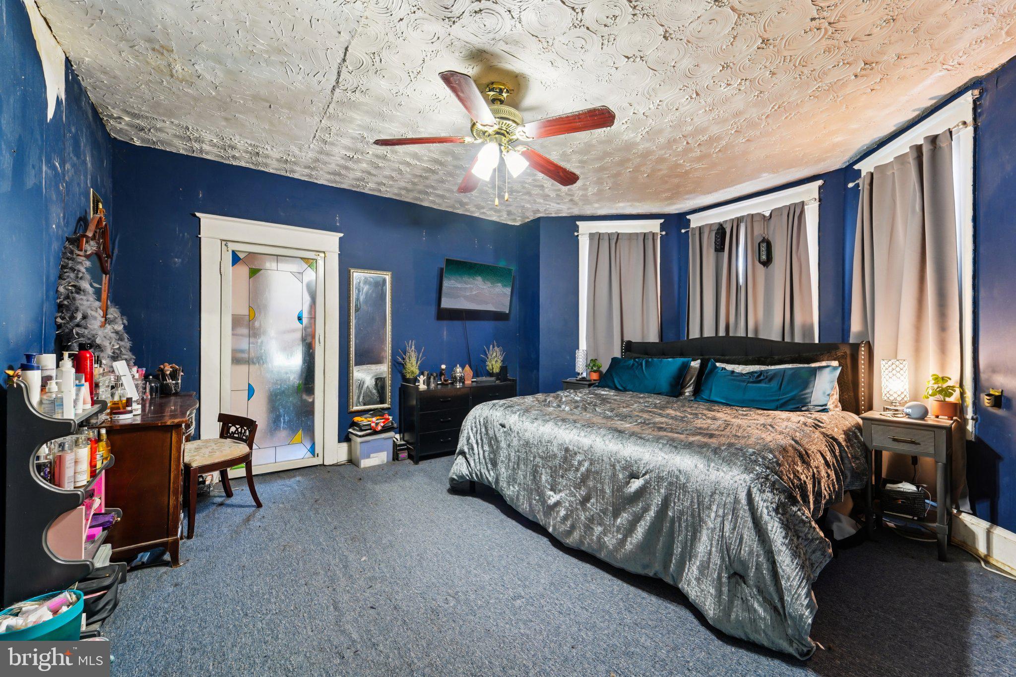 LAURAVILLE HISTORIC DISTRICT - Residential