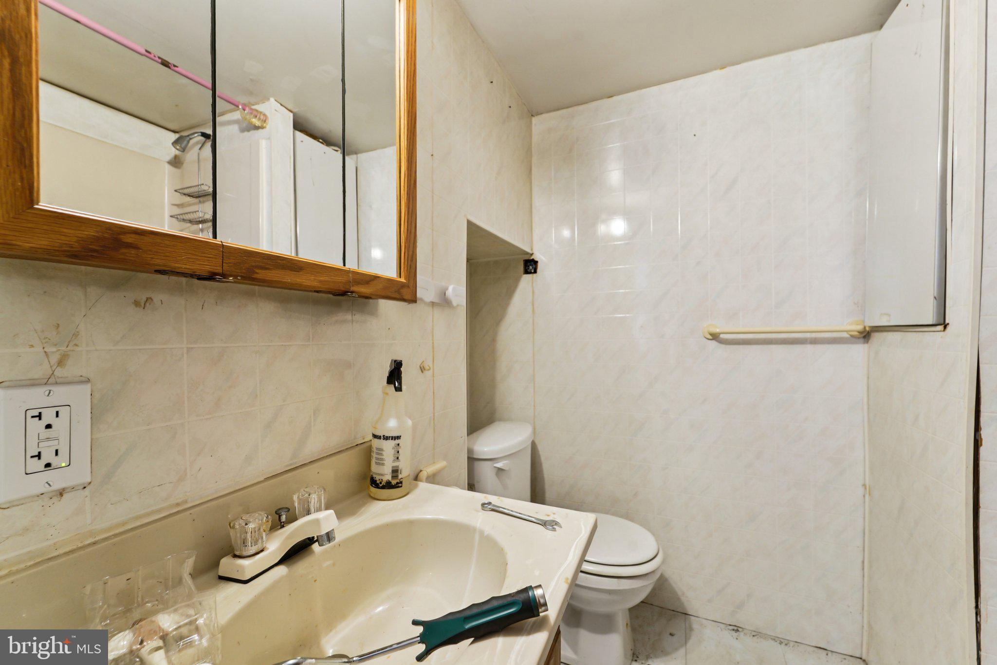 LAURAVILLE HISTORIC DISTRICT - Residential