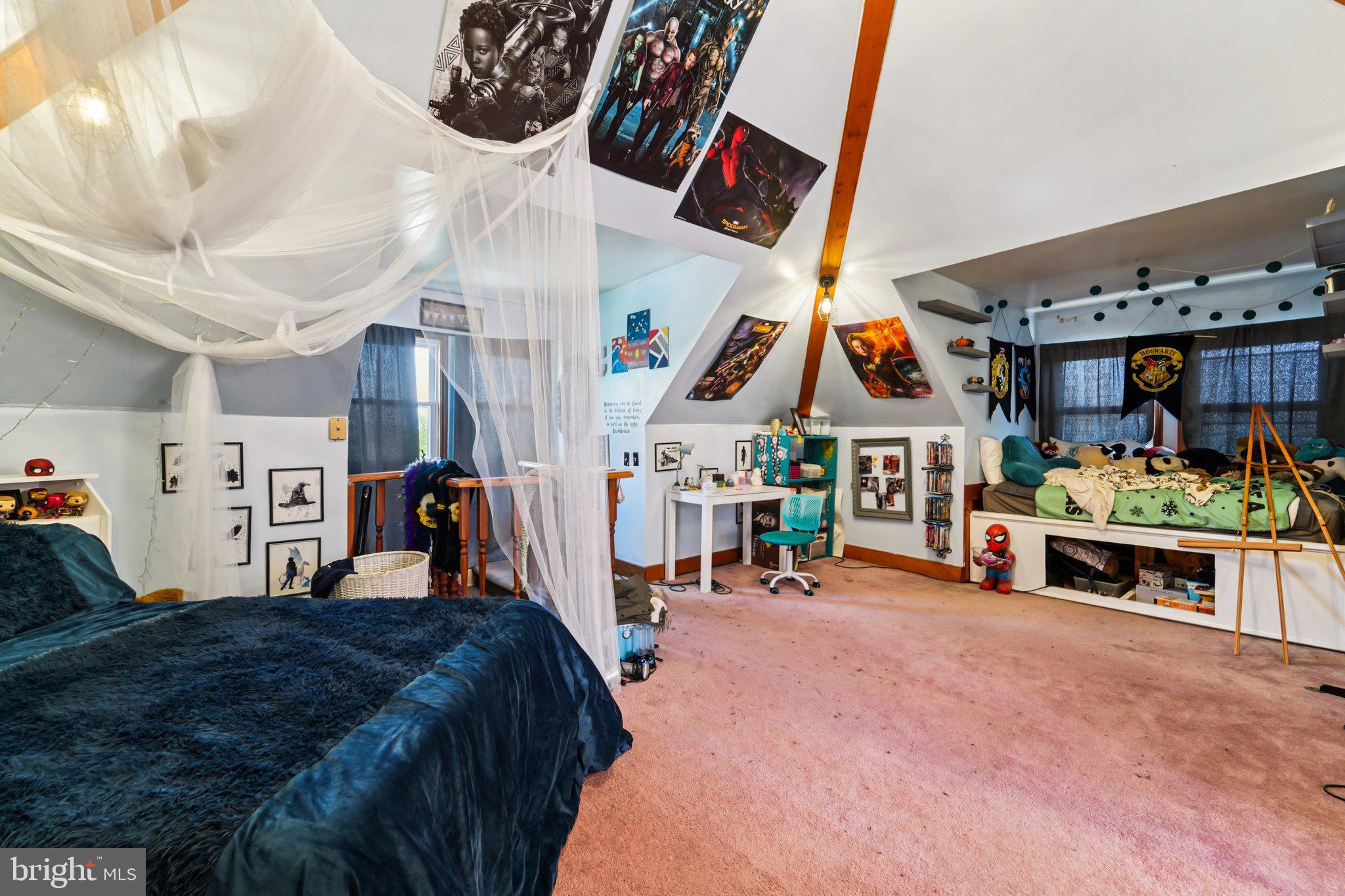 LAURAVILLE HISTORIC DISTRICT - Residential