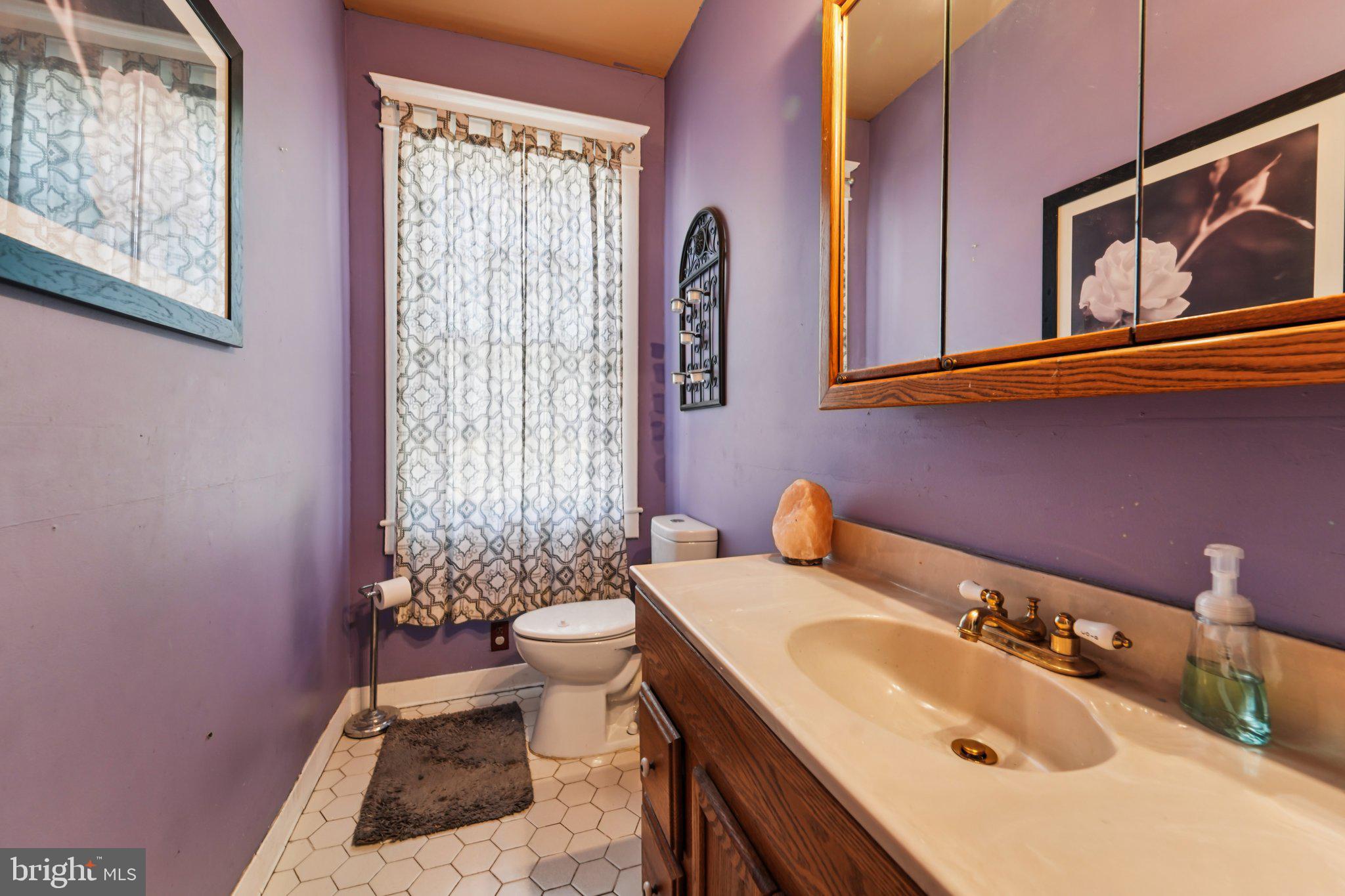 LAURAVILLE HISTORIC DISTRICT - Residential