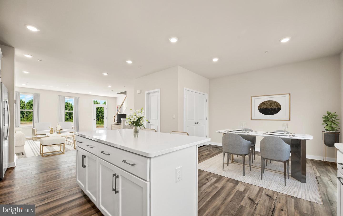 RIVER POINTE - Residential Lease