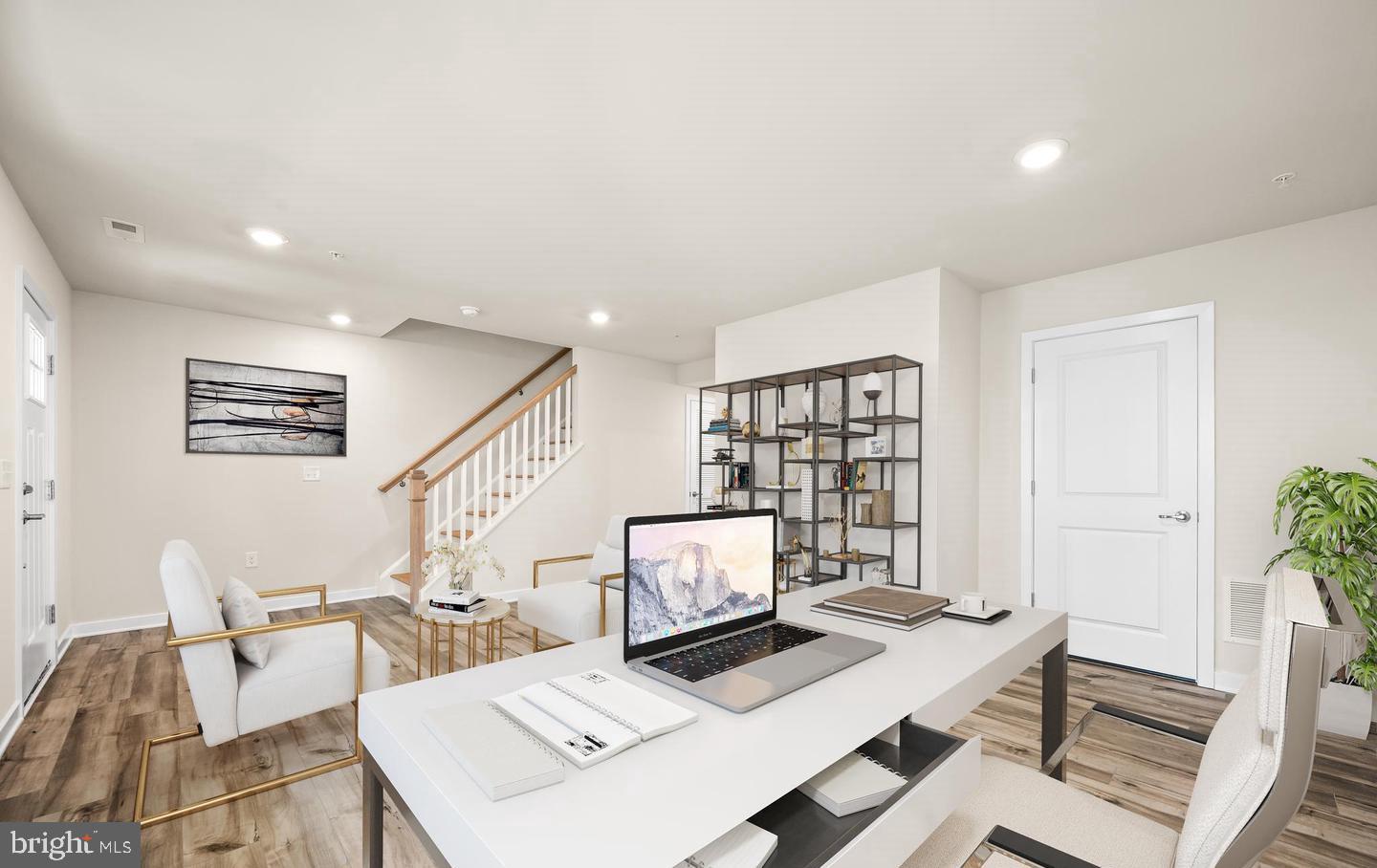 RIVER POINTE - Residential Lease