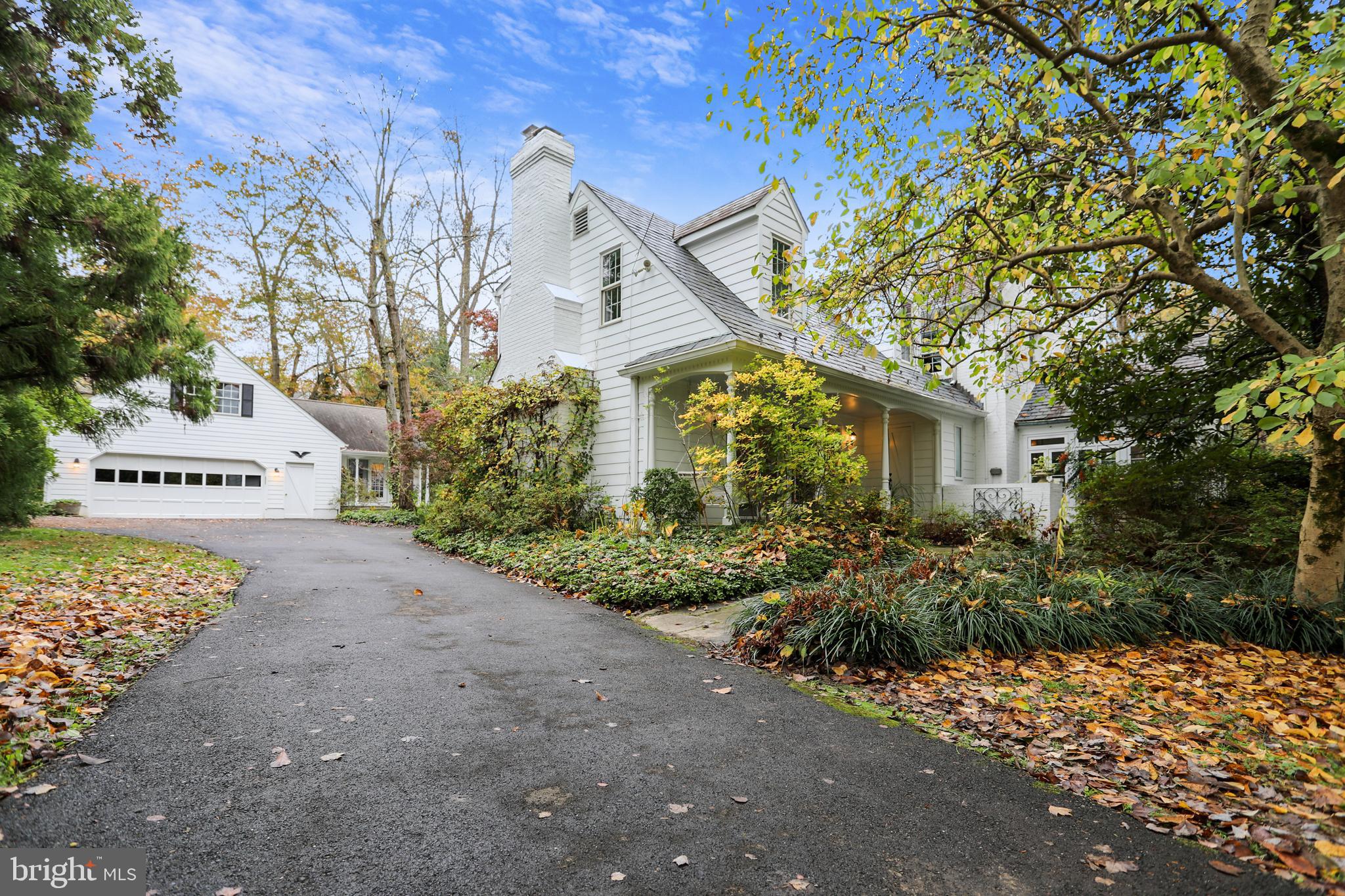 BANNOCKBURN HEIGHTS - Residential