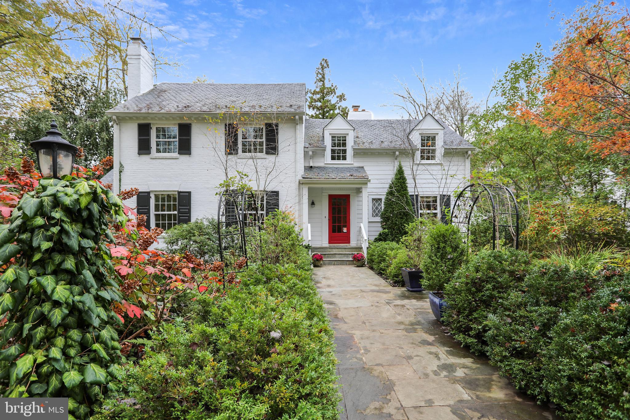 BANNOCKBURN HEIGHTS - Residential