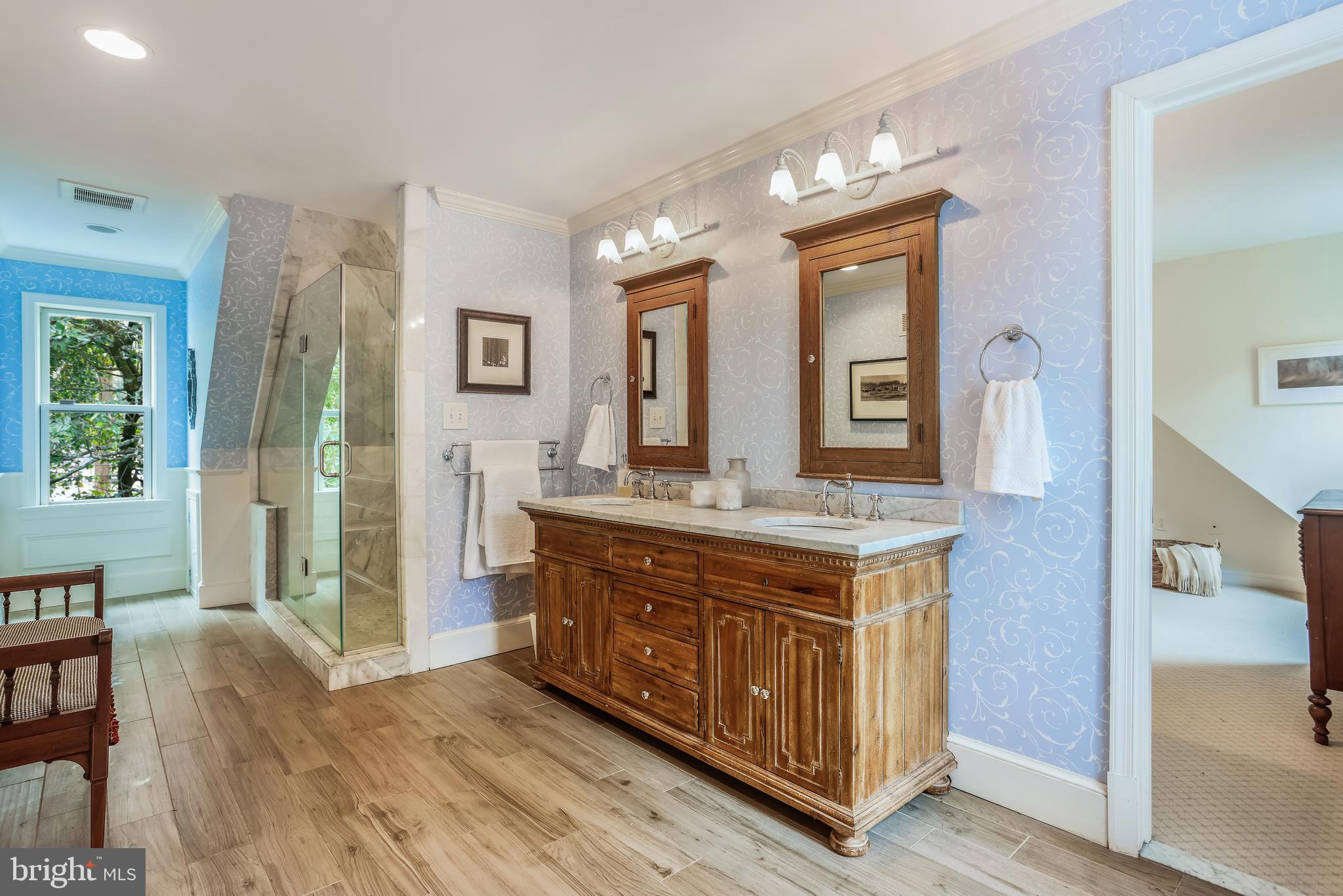 BANNOCKBURN HEIGHTS - Residential